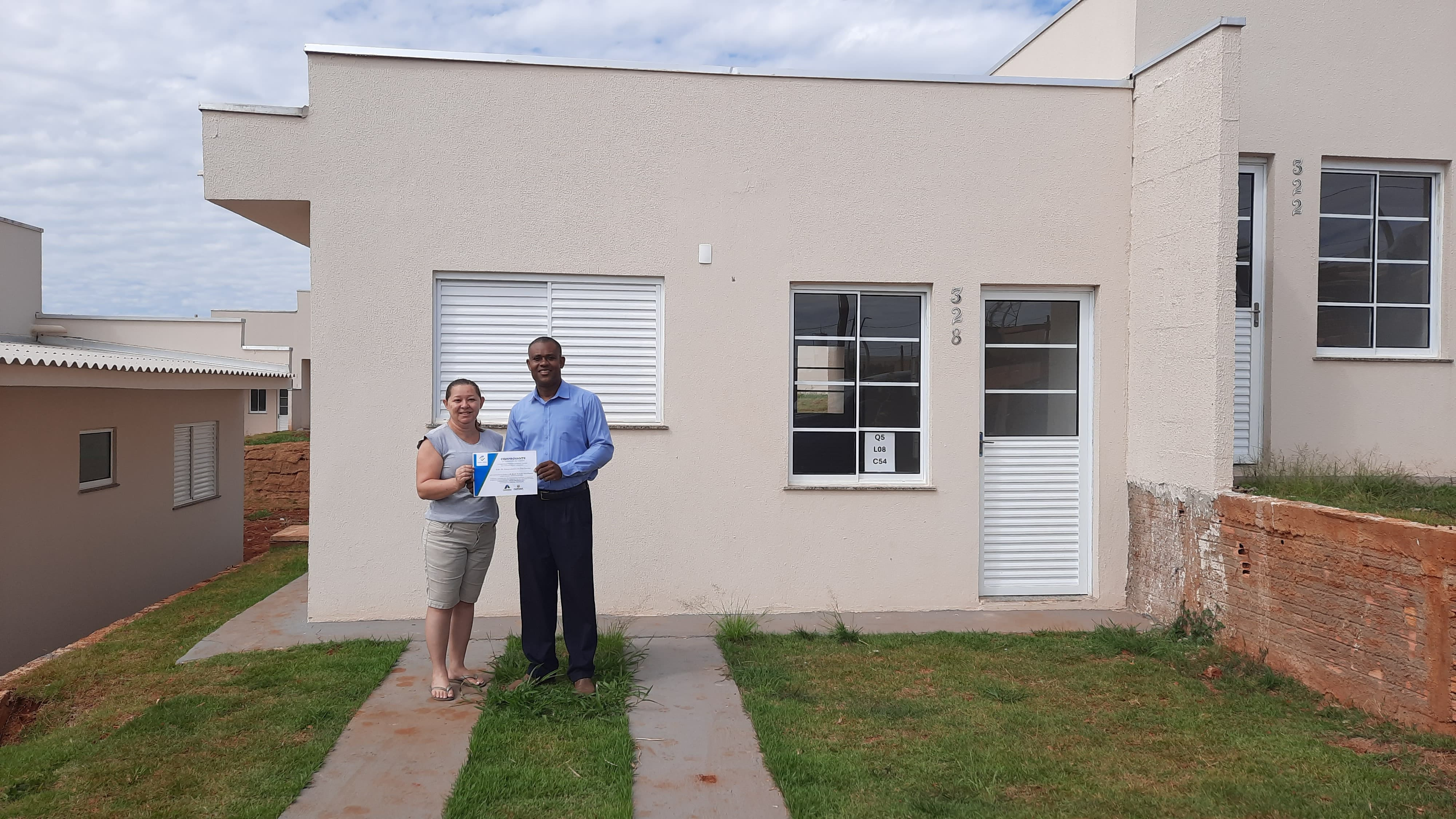 Cohapar entrega residencial com 80 casas em Joaquim Távora