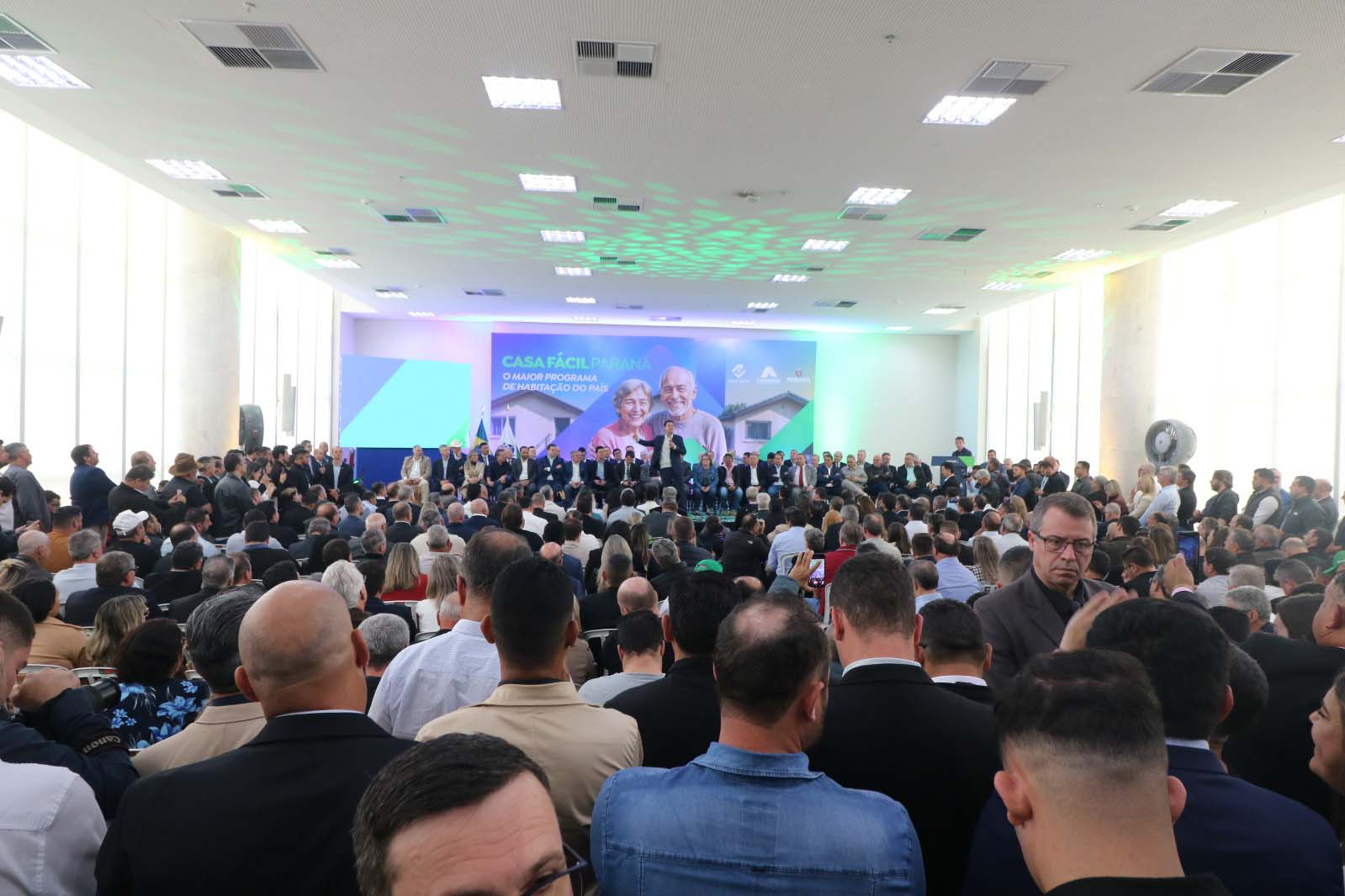 Estado vai investir mais R$ 100 milhões para regularizar 50 mil imóveis em todo o Paraná