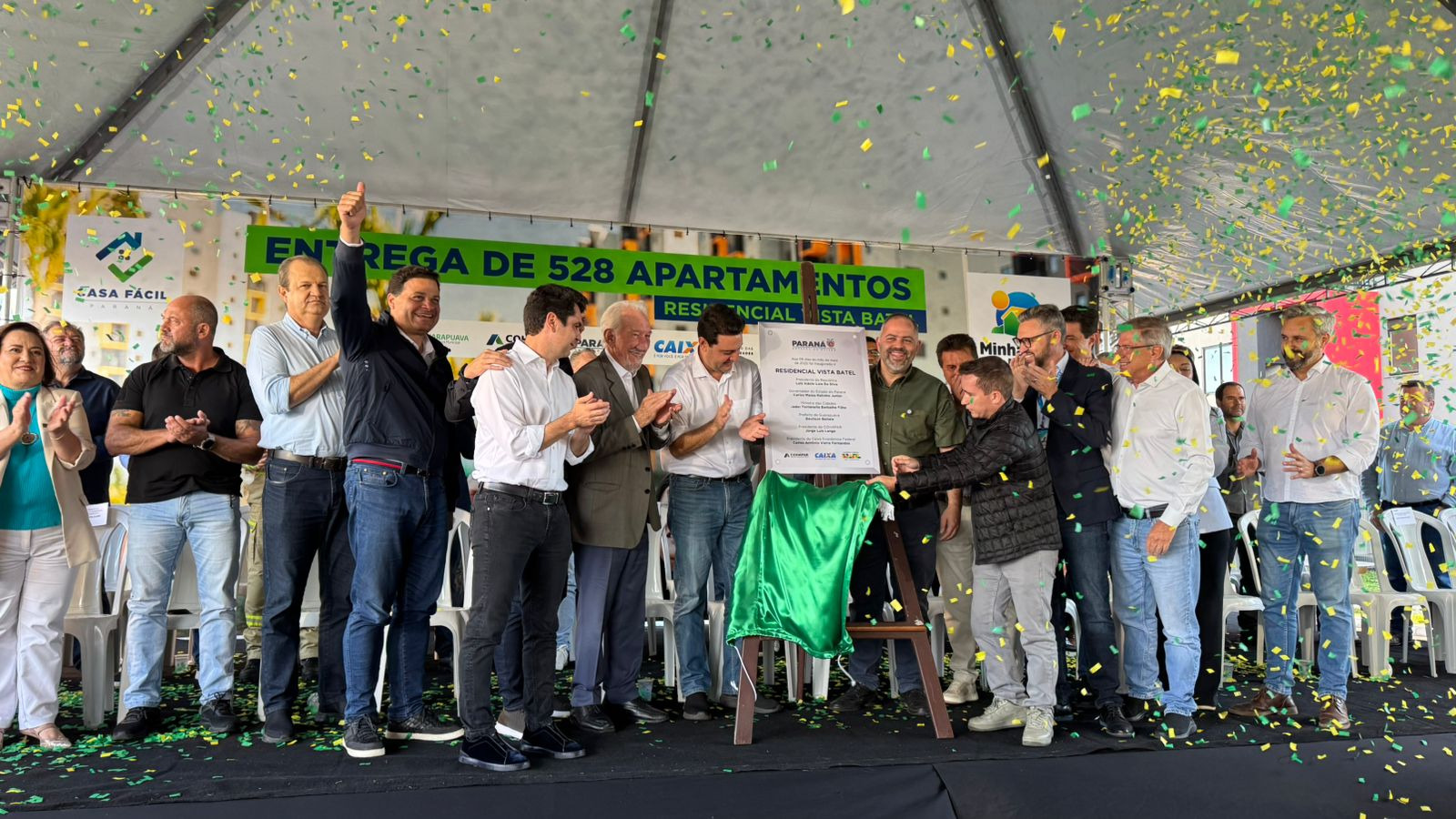 Sonho realizado: governador entrega residencial com 528 apartamentos em Guarapuava