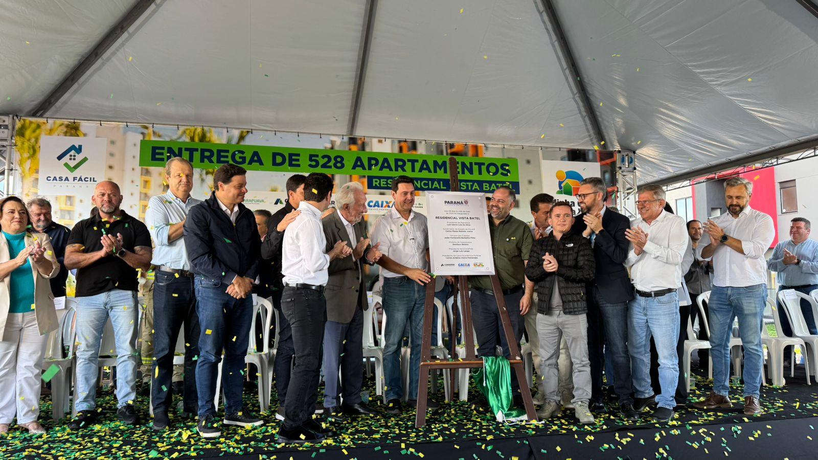 Sonho realizado: governador entrega residencial com 528 apartamentos em Guarapuava