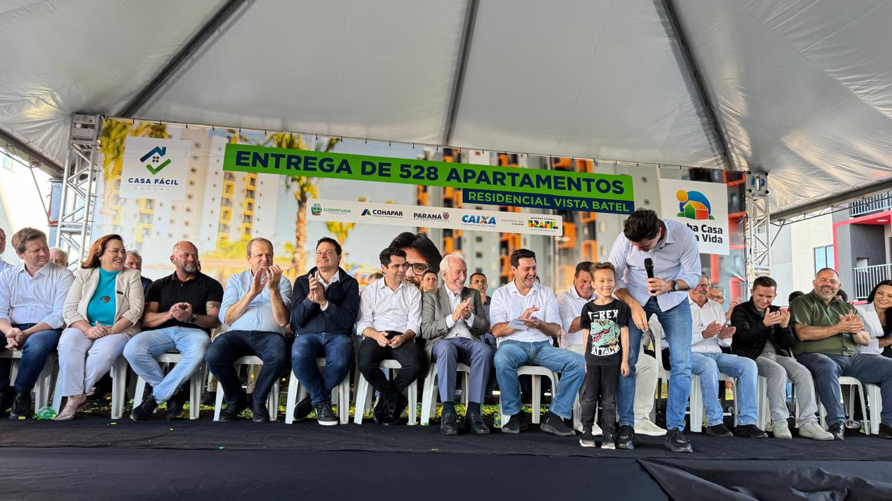 Sonho realizado: governador entrega residencial com 528 apartamentos em Guarapuava