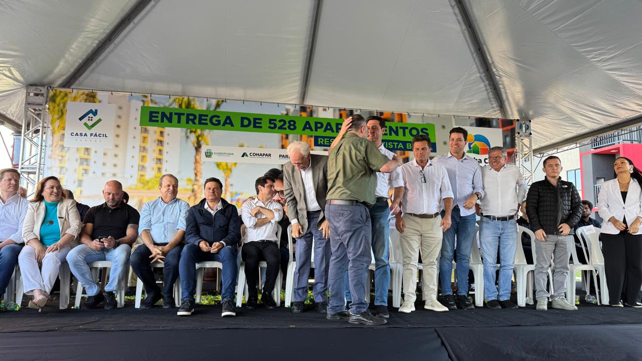 Sonho realizado: governador entrega residencial com 528 apartamentos em Guarapuava