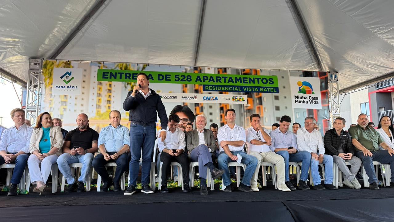 Sonho realizado: governador entrega residencial com 528 apartamentos em Guarapuava