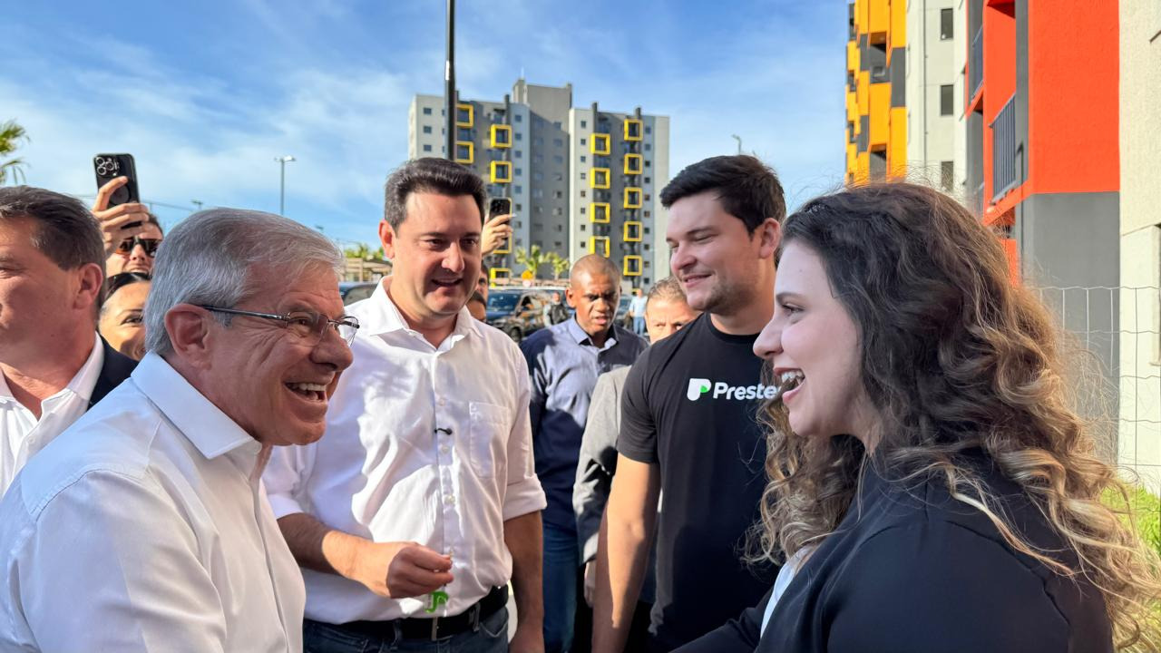 Sonho realizado: governador entrega residencial com 528 apartamentos em Guarapuava