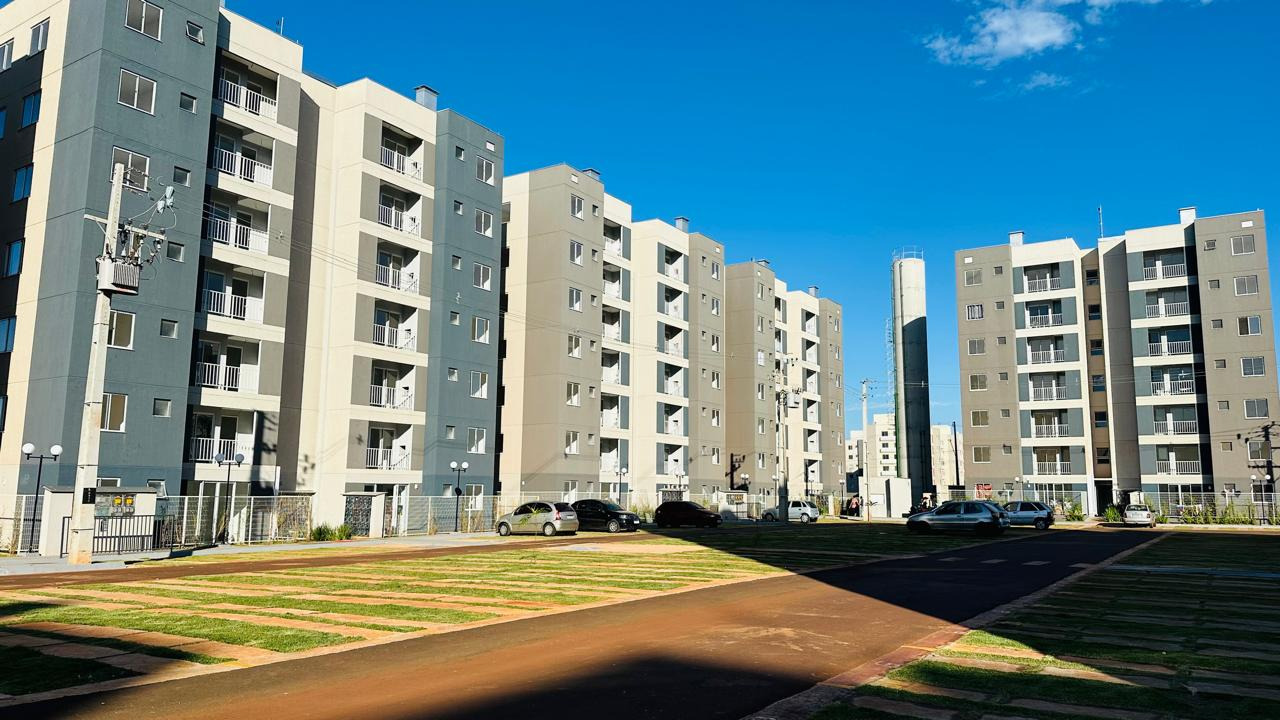 Cohapar conclui entrega da segunda etapa do Residencial London Blue em Londrina