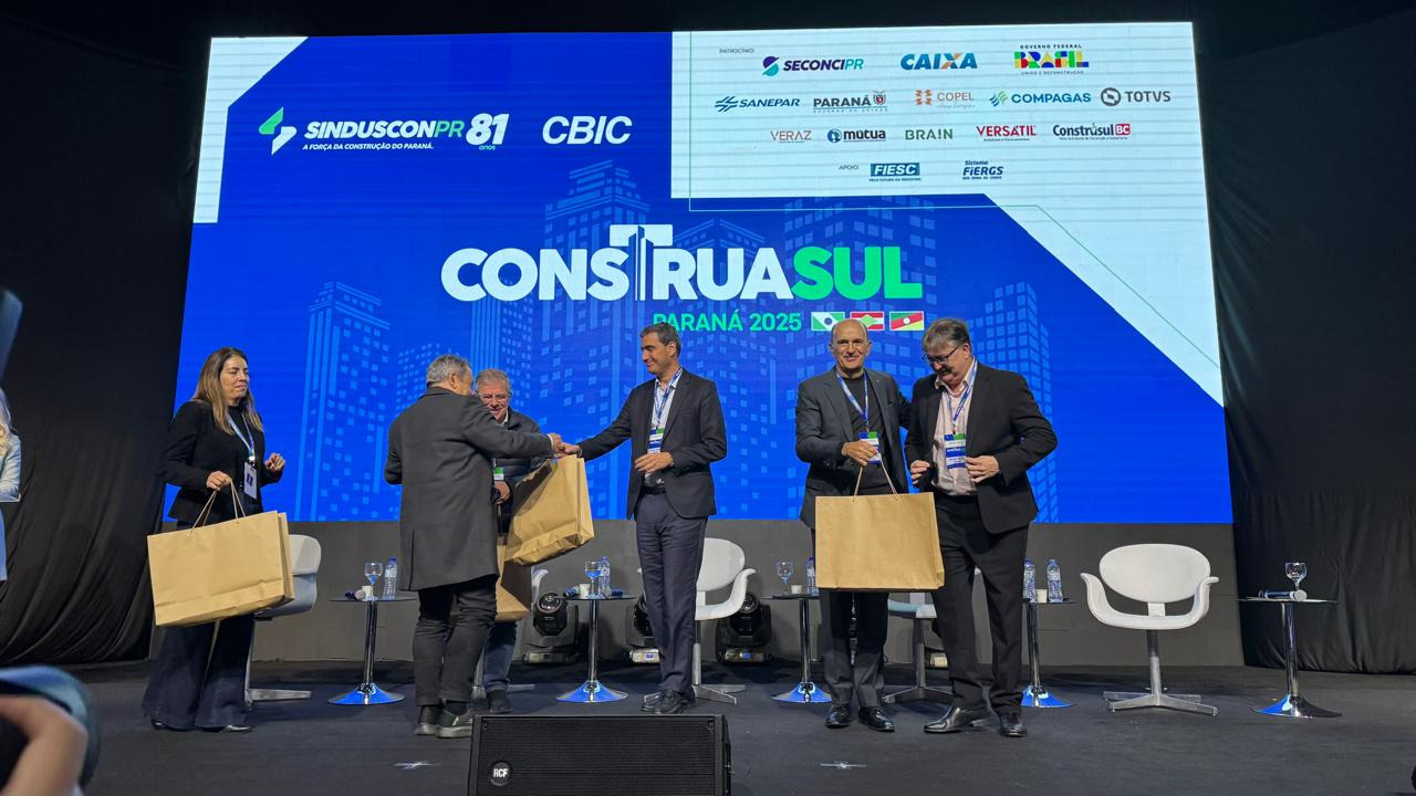 Presidente da Cohapar participa de painel sobre Habitação de Interesse Social no Construa Sul