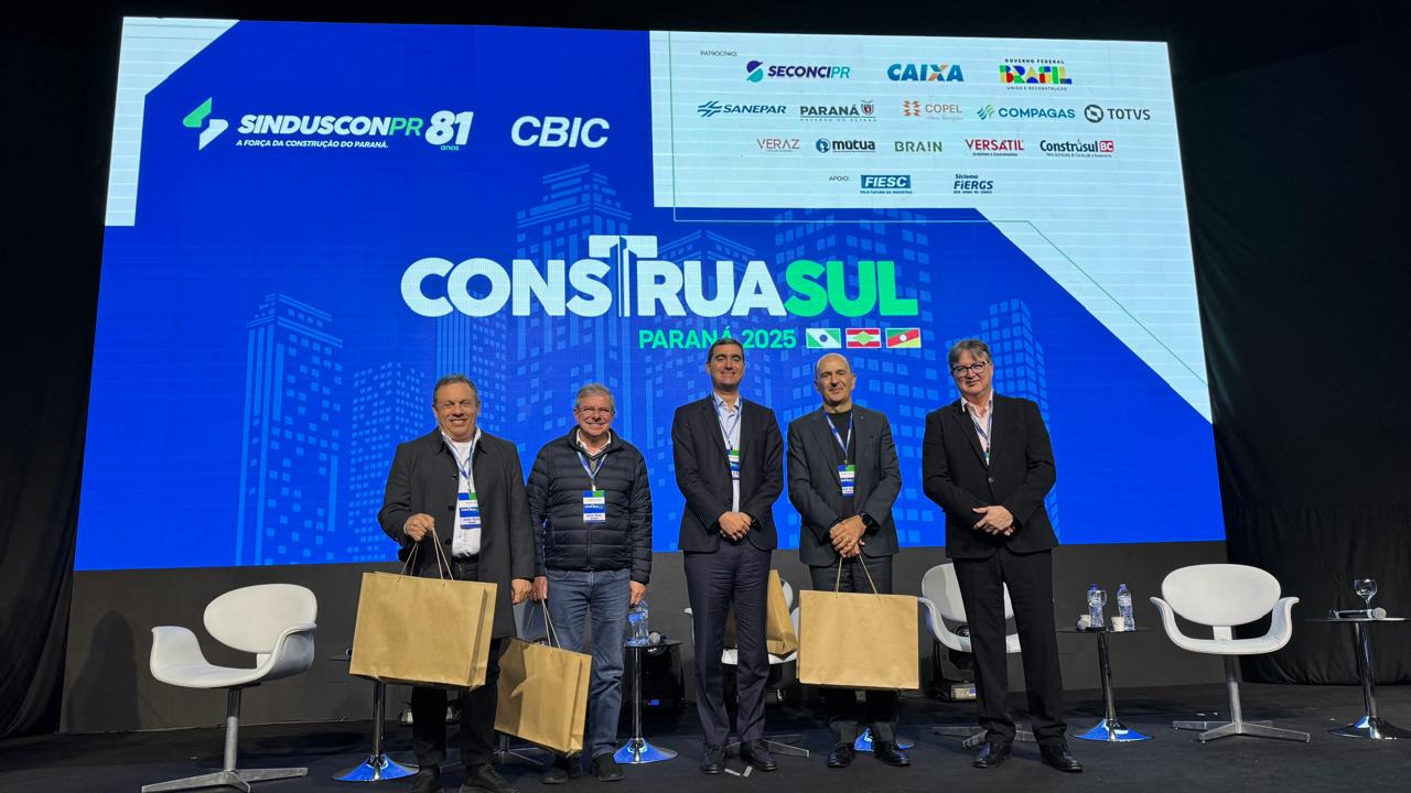 Presidente da Cohapar participa de painel sobre Habitação de Interesse Social no Construa Sul