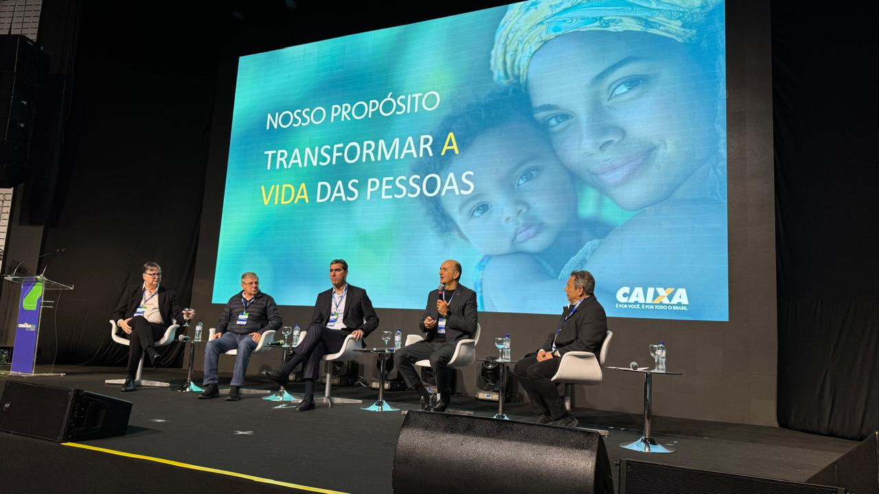Presidente da Cohapar participa de painel sobre Habitação de Interesse Social no Construa Sul