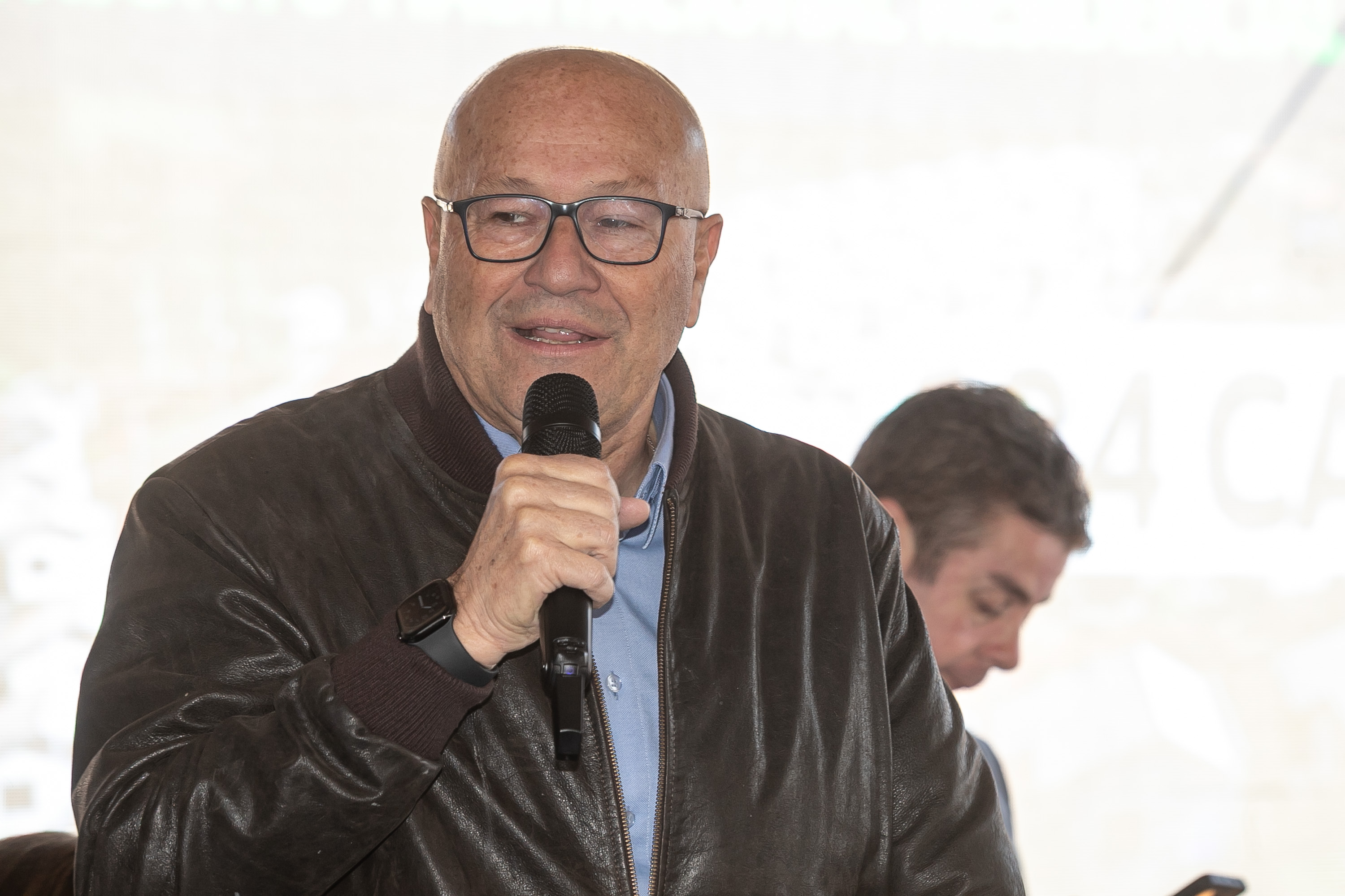 Com ajuda do Estado, 134 famílias de Andirá conquistam a casa própria