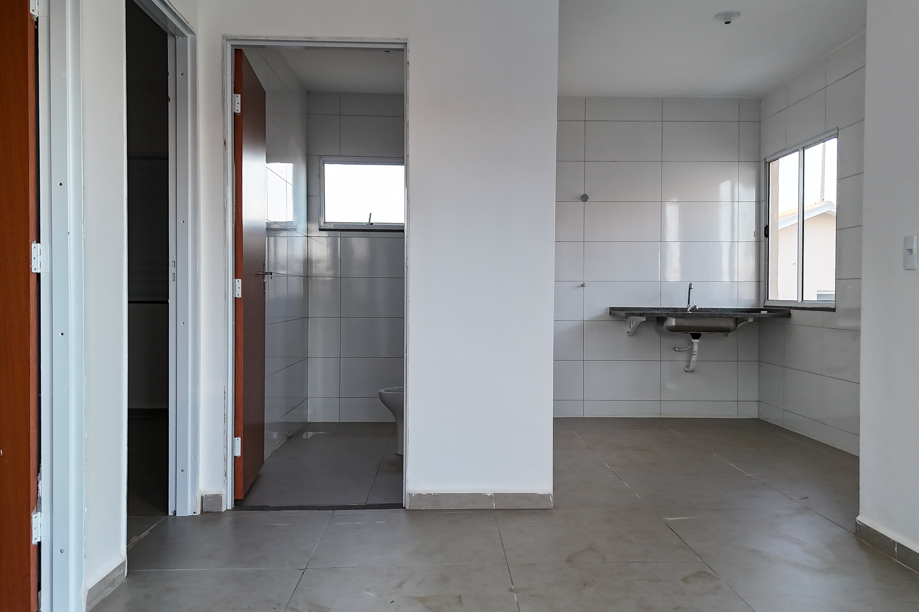 Com ajuda do Estado, 134 famílias de Andirá conquistam a casa própria