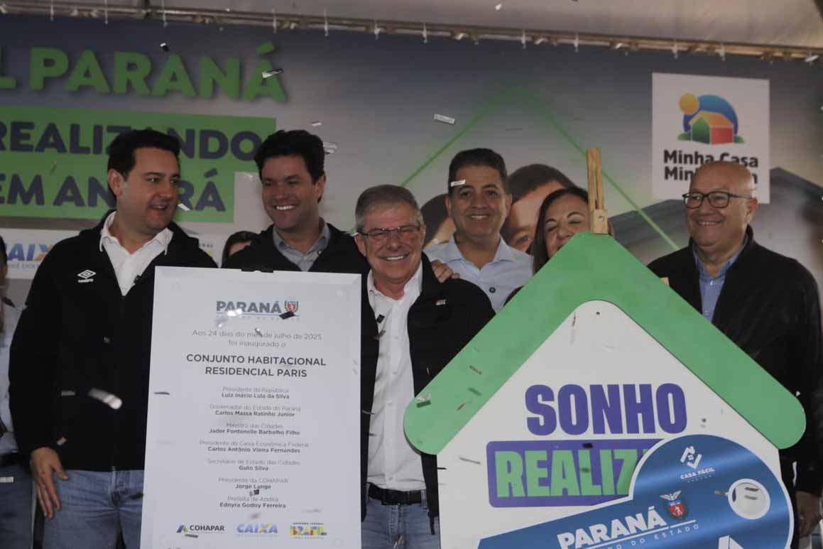 Com ajuda do Estado, 134 famílias de Andirá conquistam a casa própria