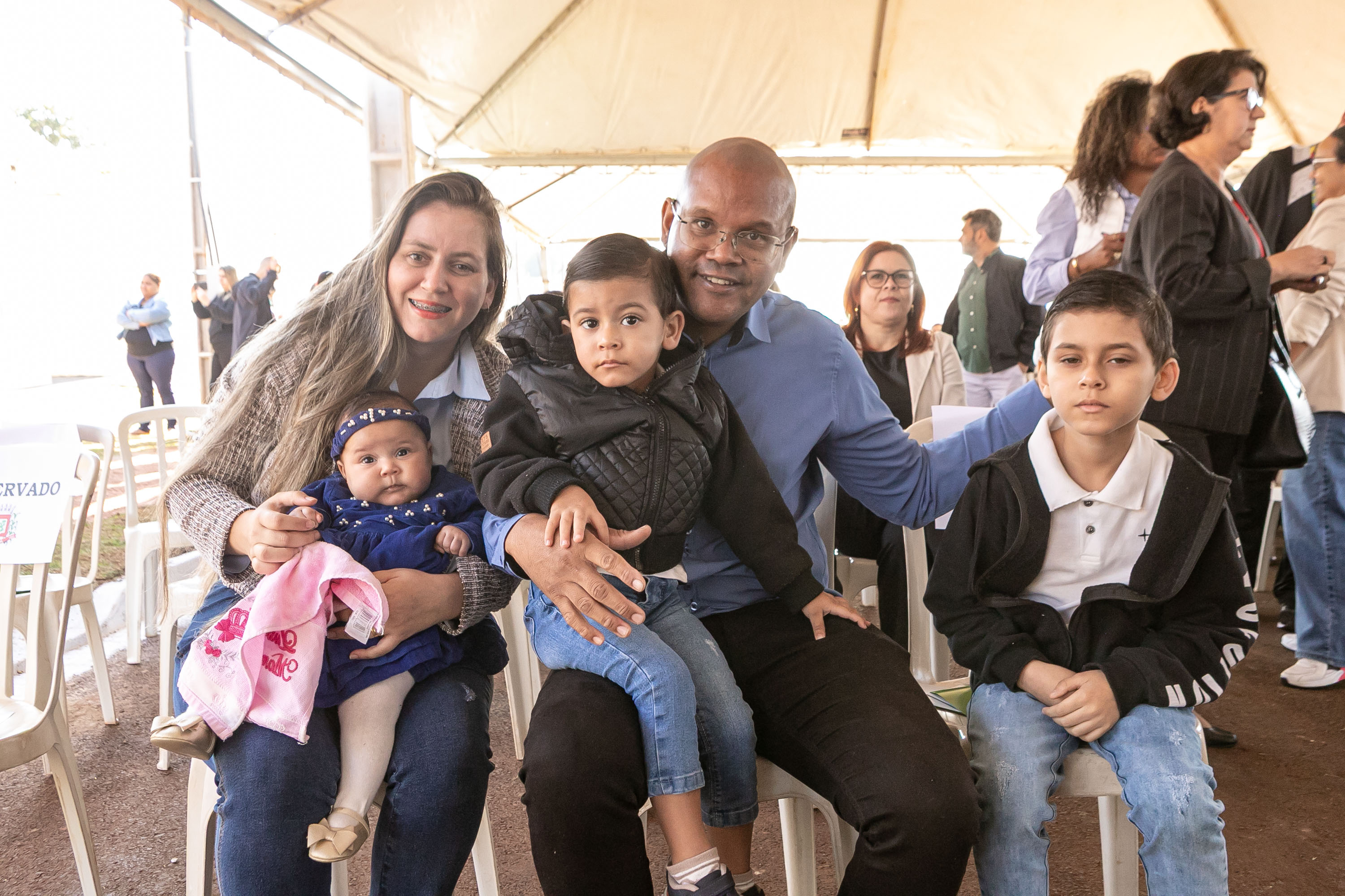 Com ajuda do Estado, 134 famílias de Andirá conquistam a casa própria