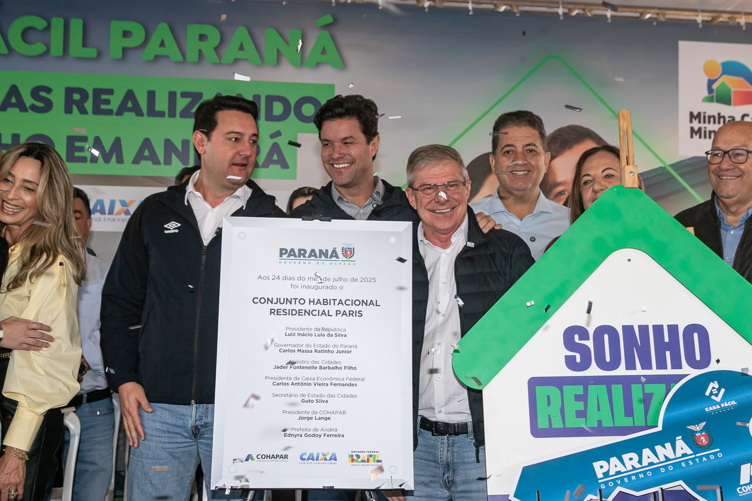 Com ajuda do Estado, 134 famílias de Andirá conquistam a casa própria