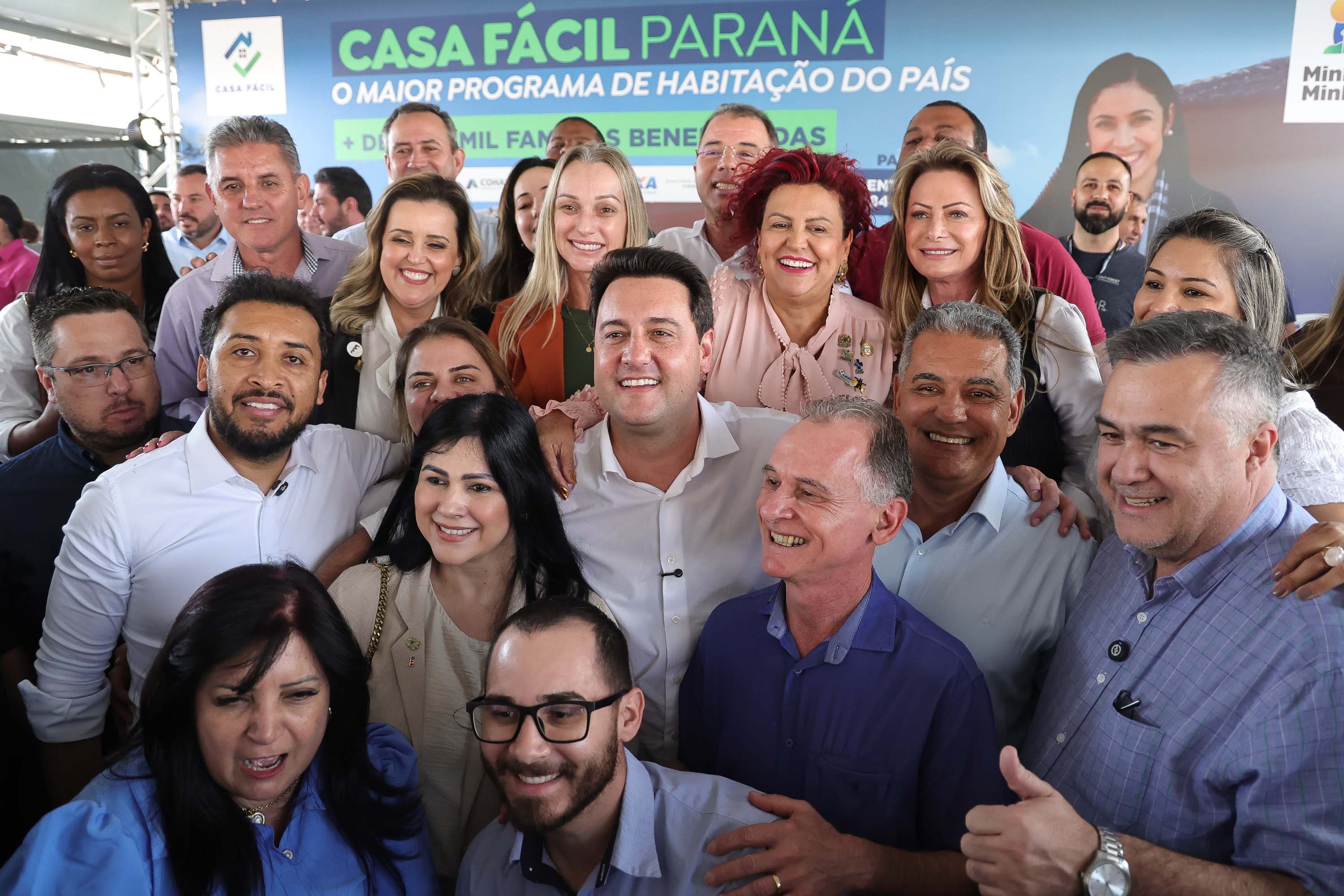 Casa Fácil: governador entrega residencial com 84 moradias em Paiçandu