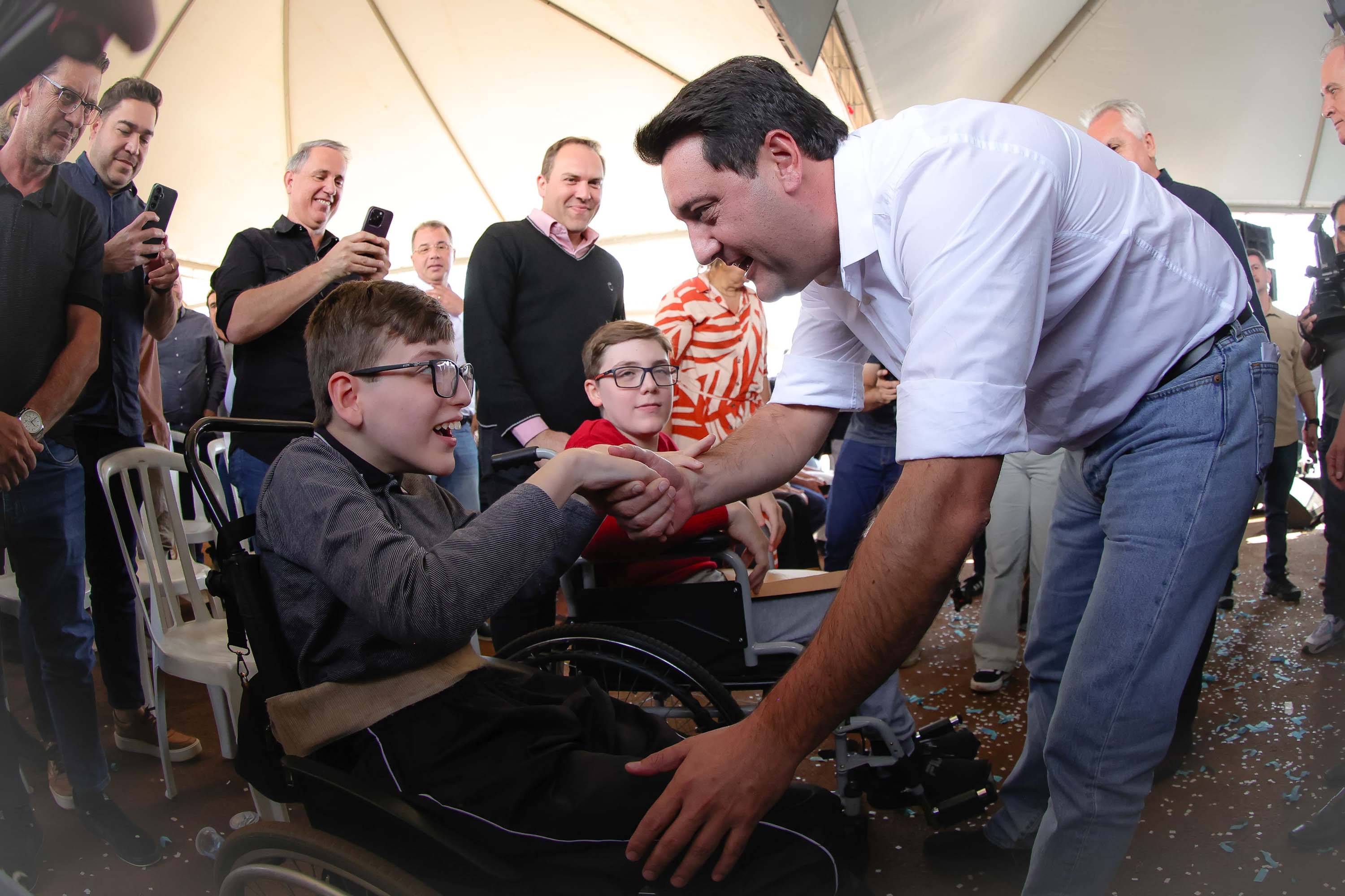 Casa Fácil: governador entrega residencial com 84 moradias em Paiçandu