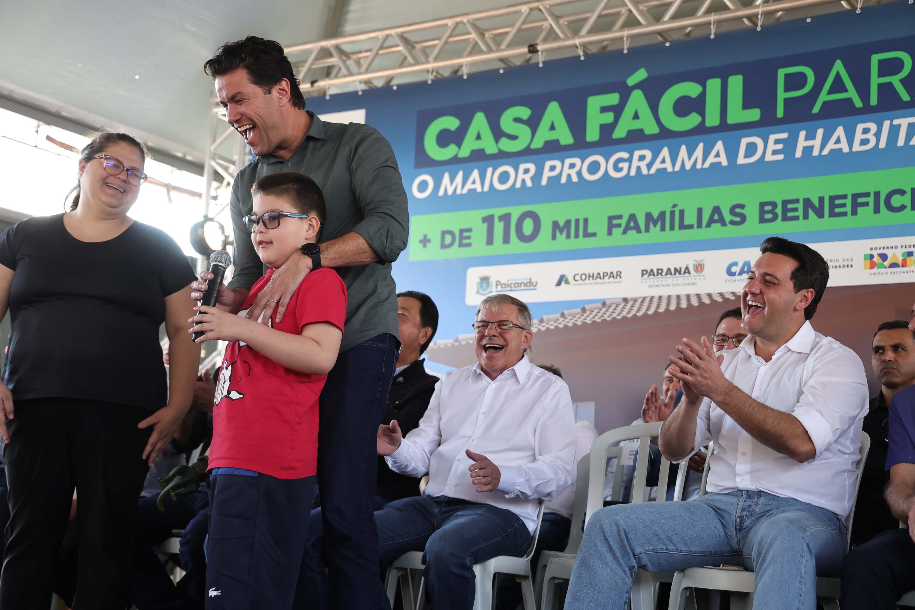 Casa Fácil: governador entrega residencial com 84 moradias em Paiçandu