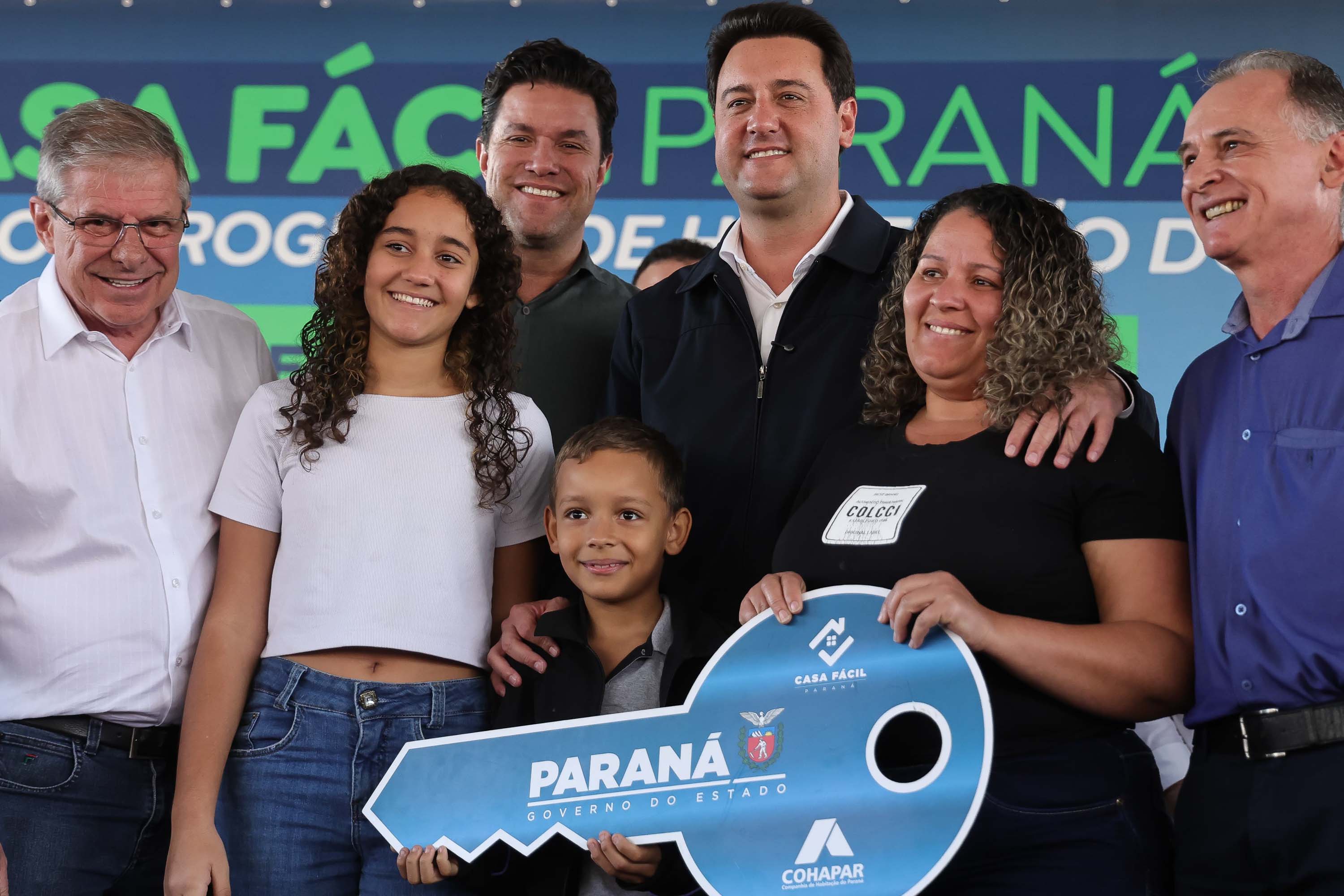 Casa Fácil: governador entrega residencial com 84 moradias em Paiçandu