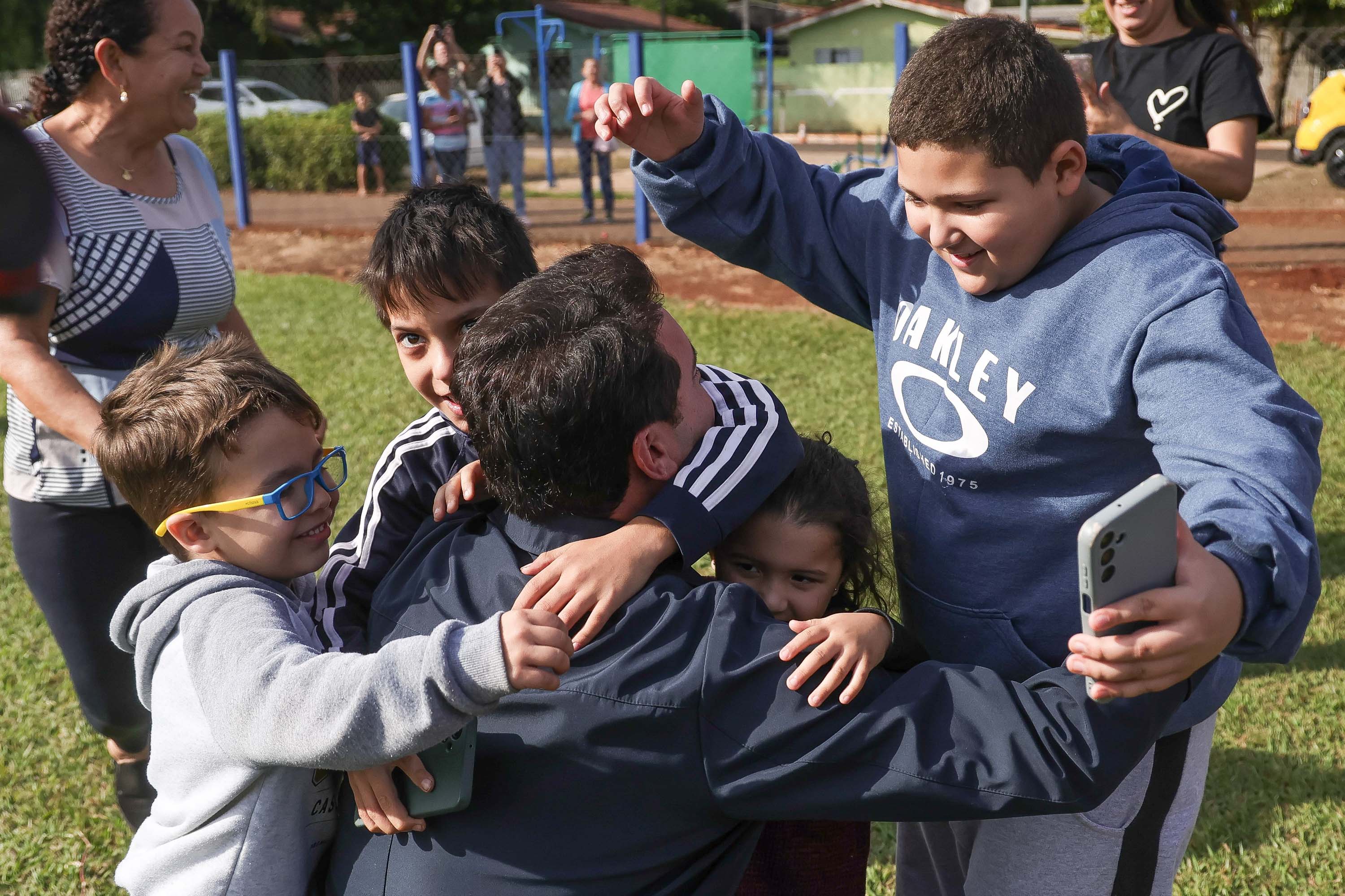 Casa Fácil: governador entrega residencial com 84 moradias em Paiçandu