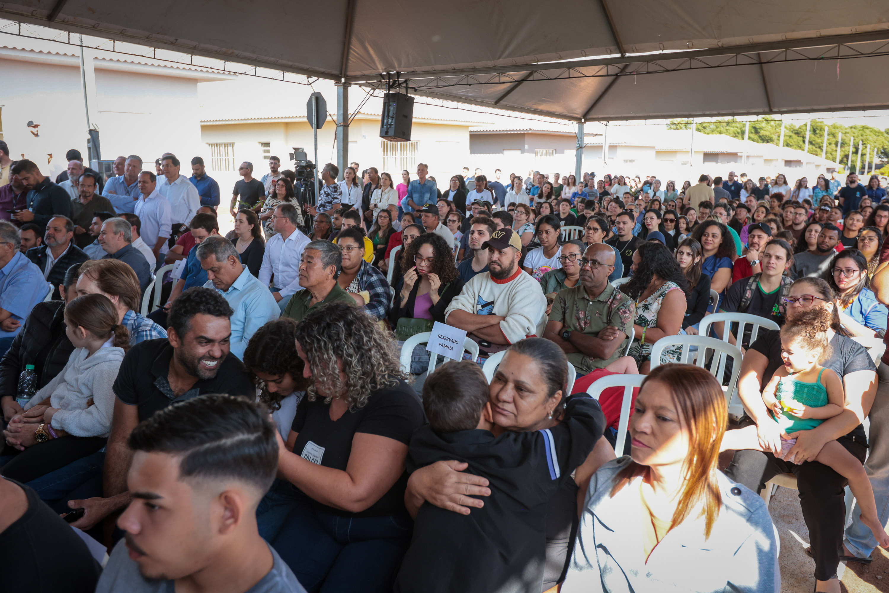 Casa Fácil: governador entrega residencial com 84 moradias em Paiçandu