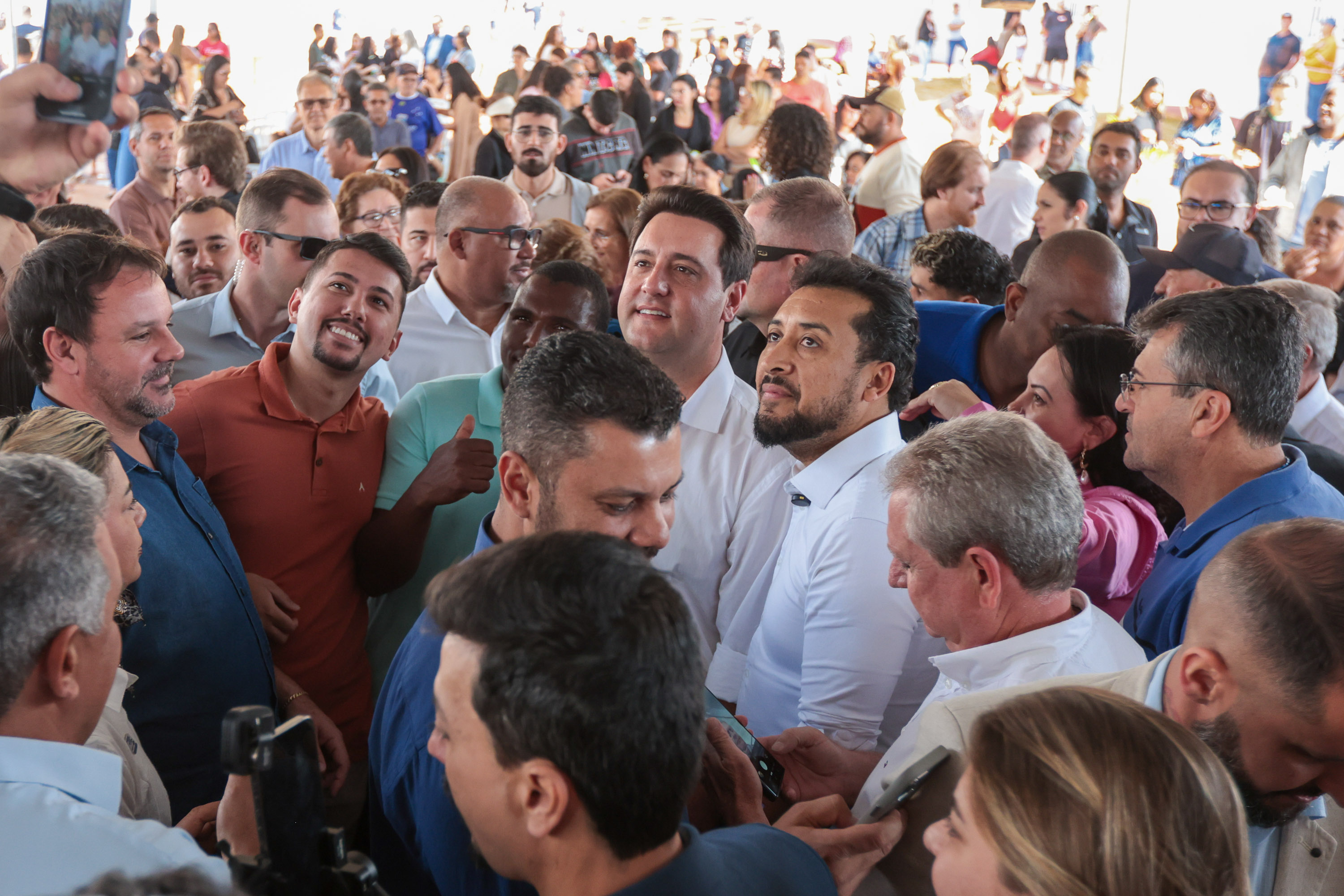 Casa Fácil: governador entrega residencial com 84 moradias em Paiçandu