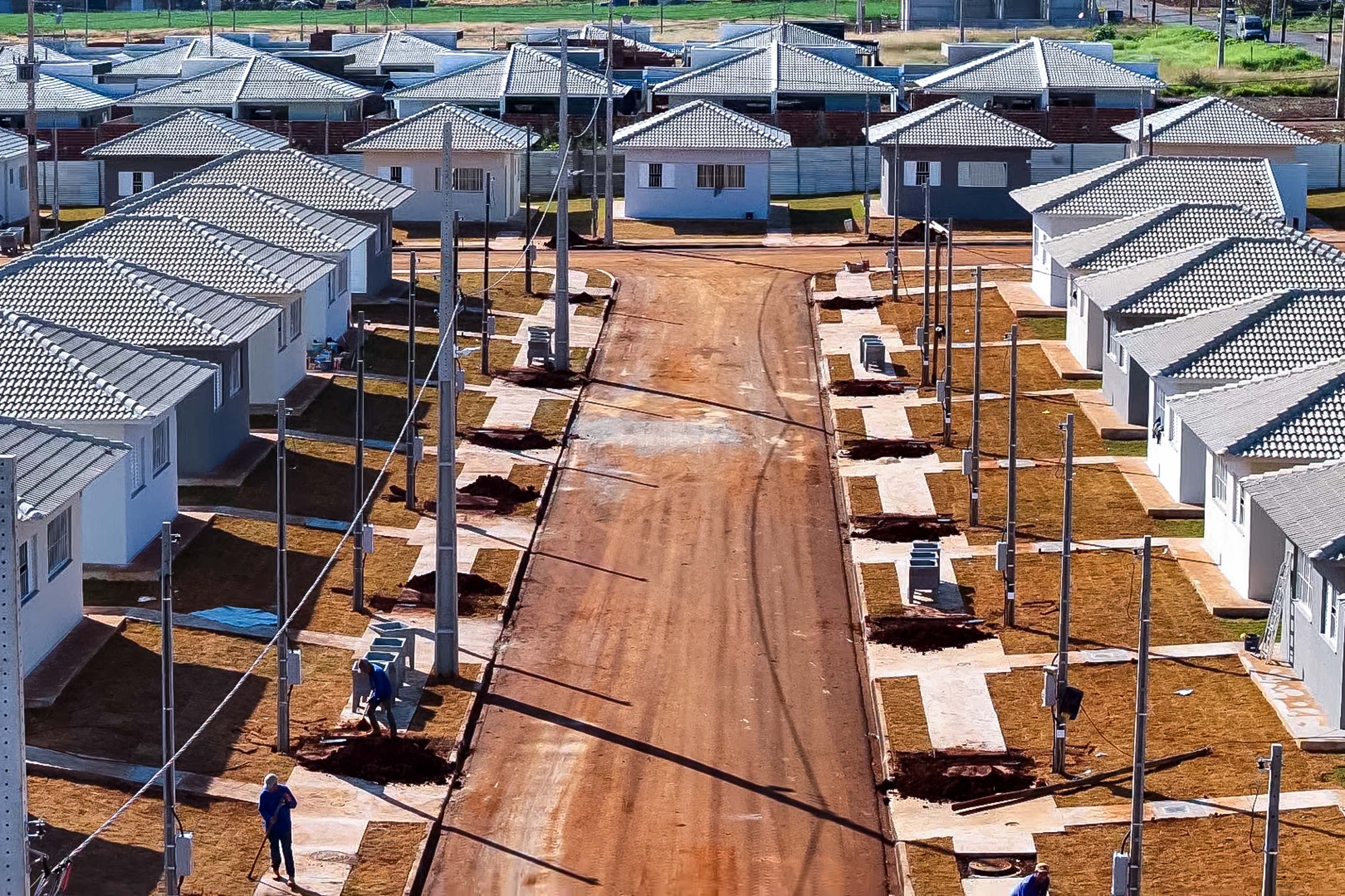 Casa Fácil: governador entrega residencial com 84 moradias em Paiçandu