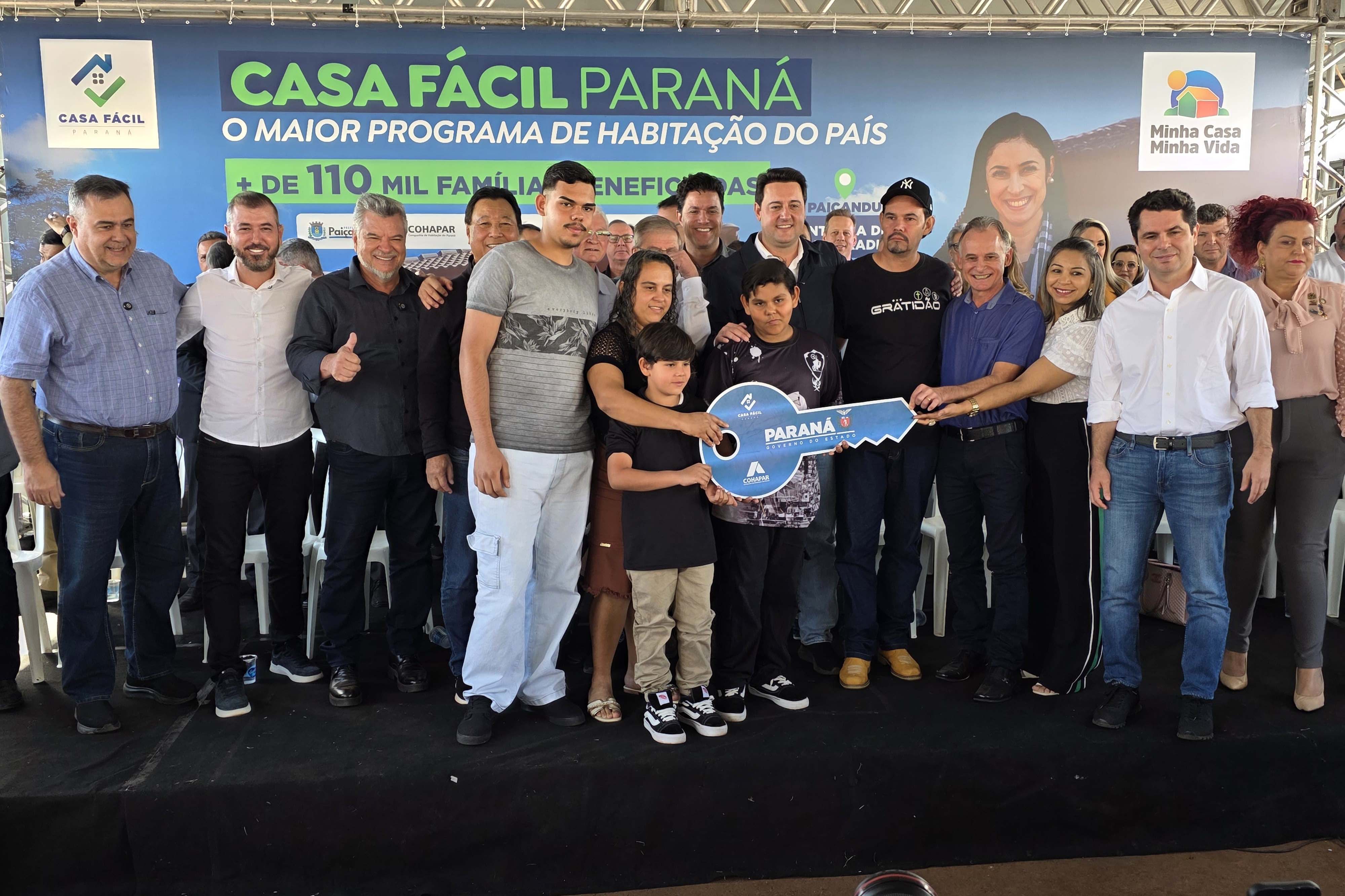 Casa Fácil: governador entrega residencial com 84 moradias em Paiçandu