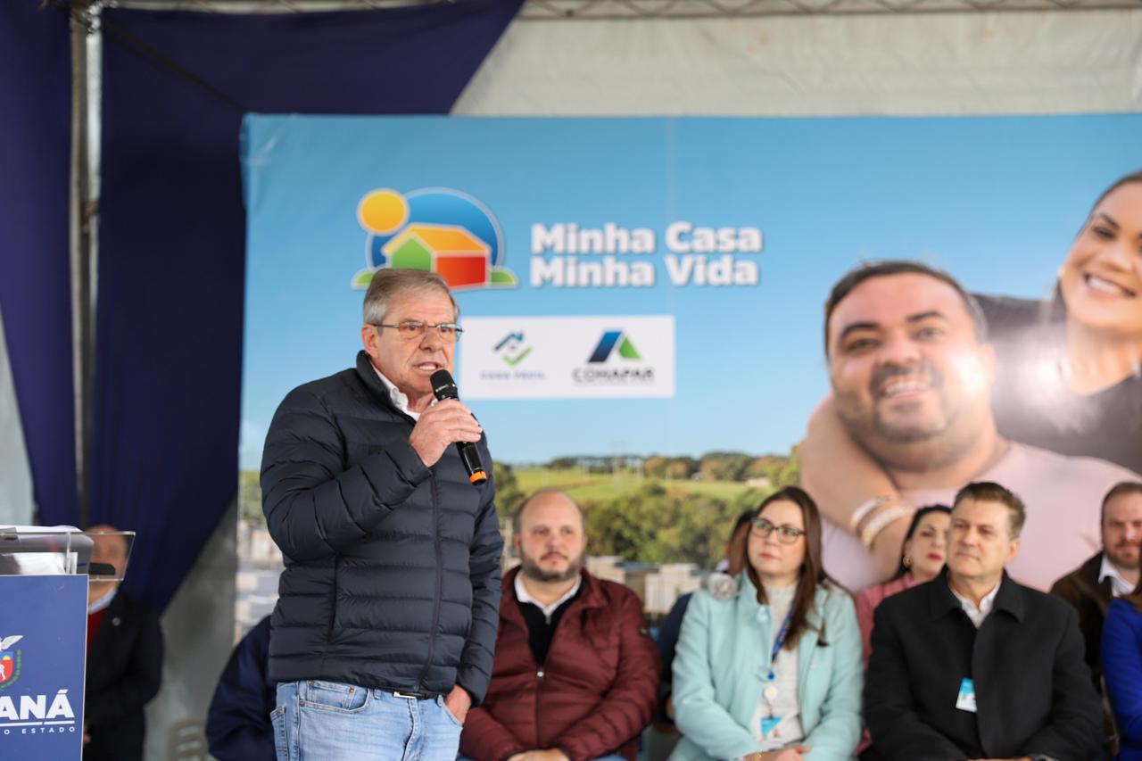 Erguido com apoio do Estado, bairro planejado de Ponta Grossa recebe 293 moradores