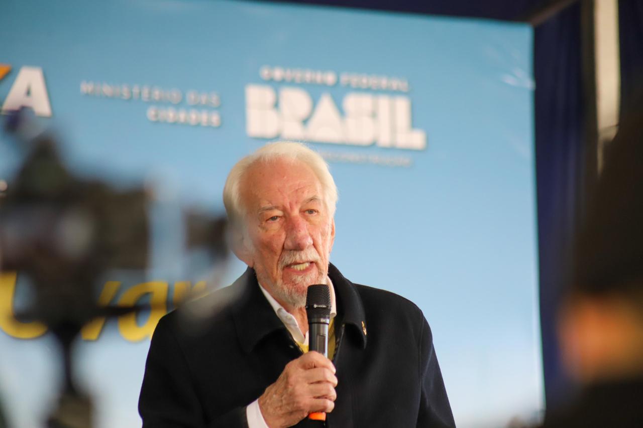 Erguido com apoio do Estado, bairro planejado de Ponta Grossa recebe 293 moradores