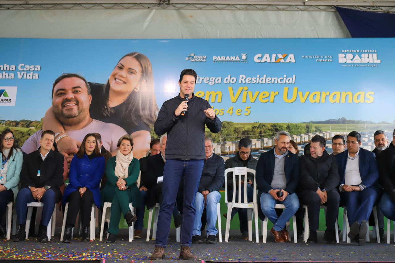 Erguido com apoio do Estado, bairro planejado de Ponta Grossa recebe 293 moradores