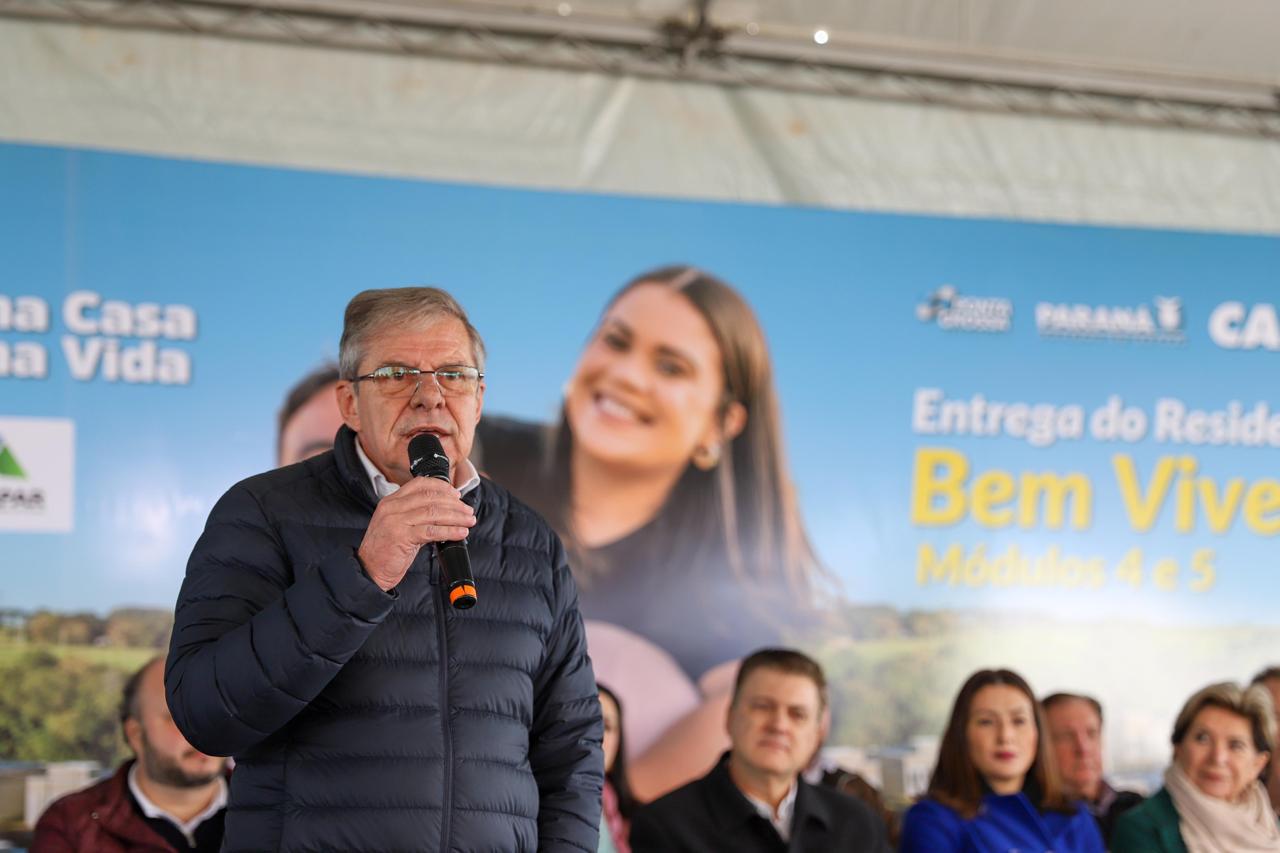 Erguido com apoio do Estado, bairro planejado de Ponta Grossa recebe 293 moradores