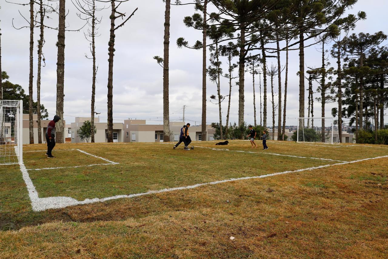 Erguido com apoio do Estado, bairro planejado de Ponta Grossa recebe 293 moradores