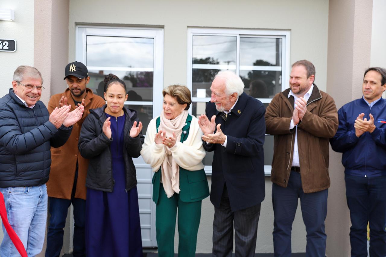 Erguido com apoio do Estado, bairro planejado de Ponta Grossa recebe 293 moradores
