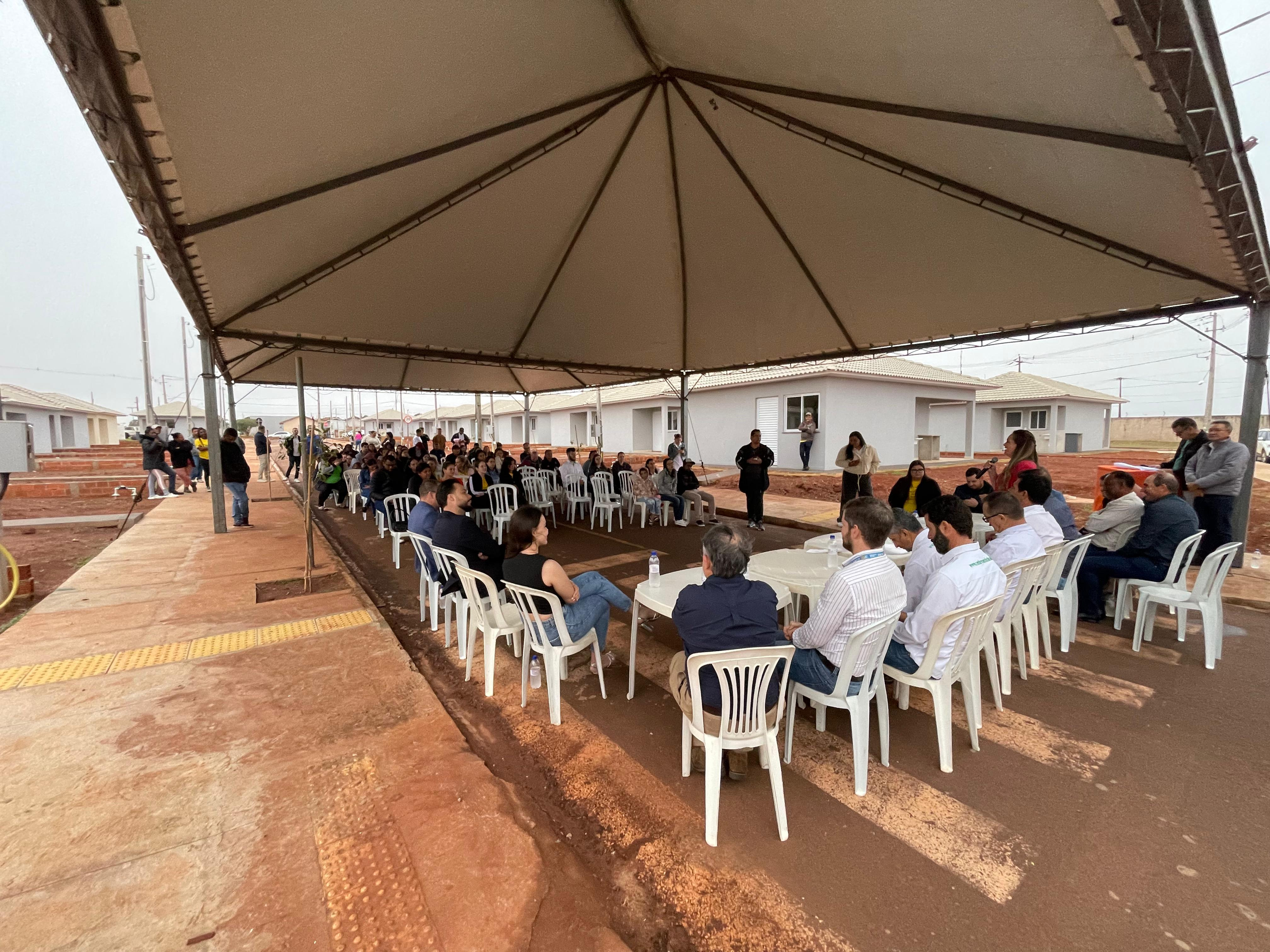 Cohapar entrega empreendimento com 37 moradias em Rancho Alegre d’Oeste