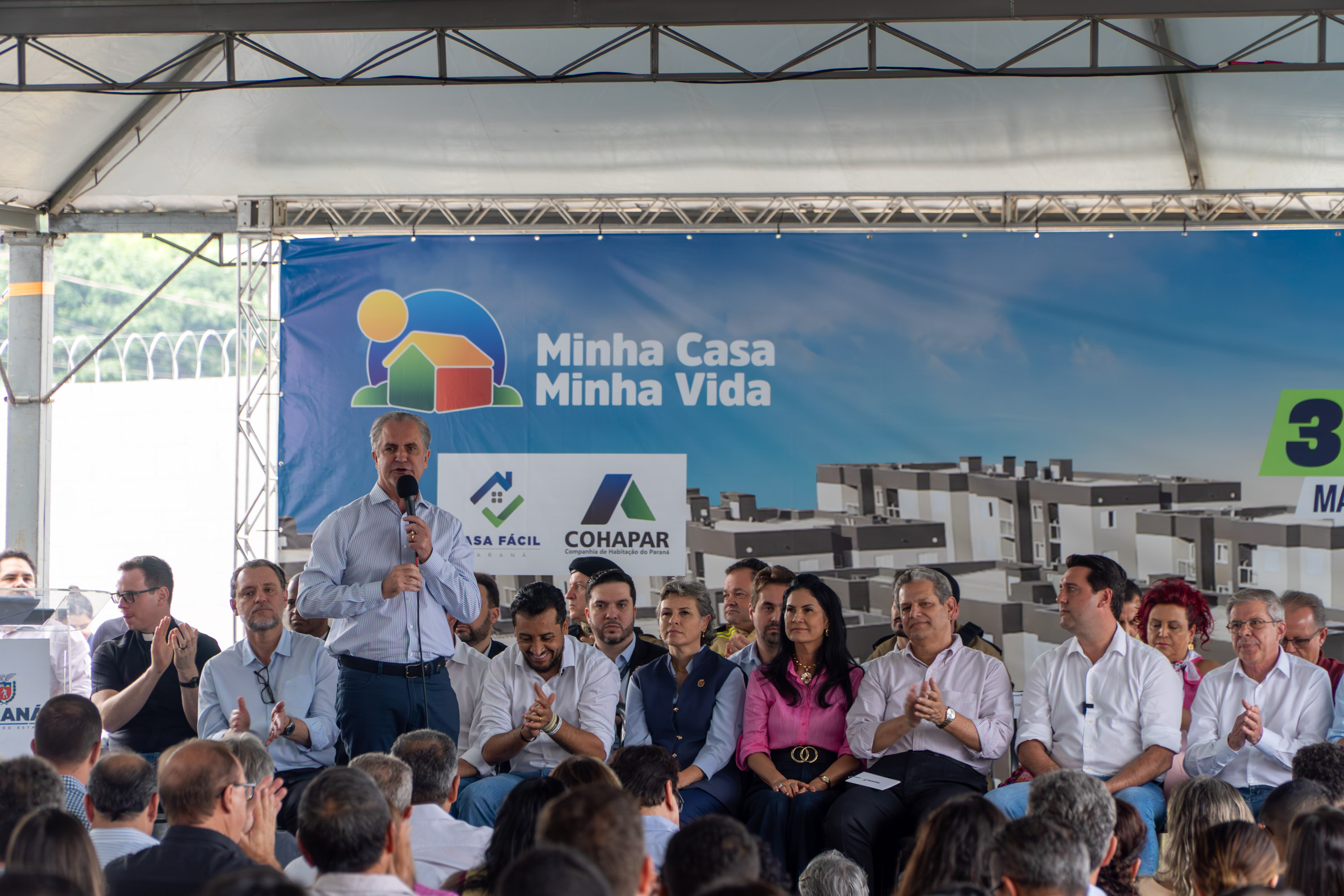Com nova entrega, Casa Fácil Paraná já beneficiou 6,1 mil famílias de Maringá