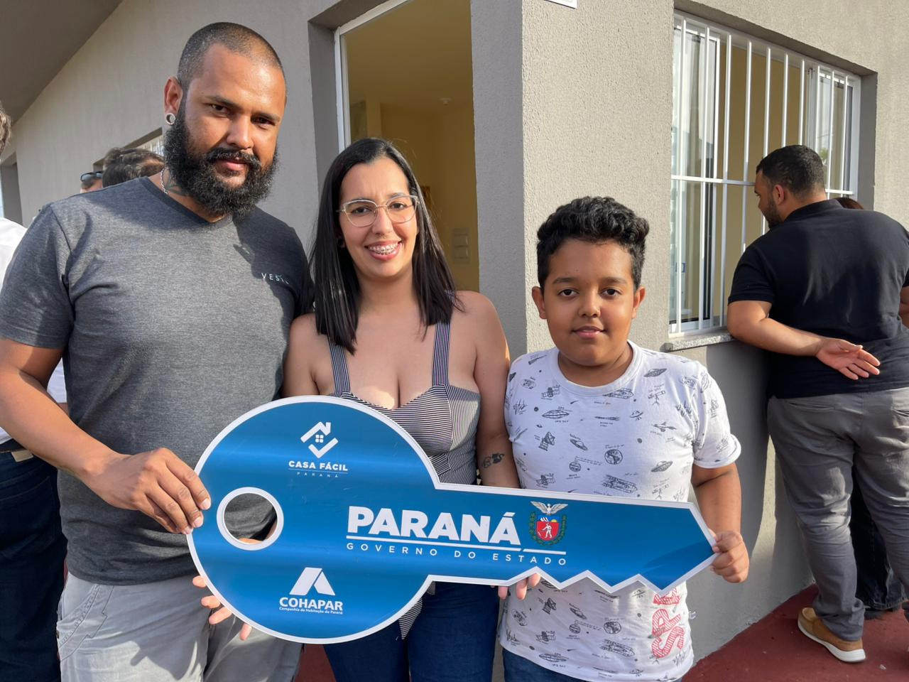 Com recursos do Estado, Cohapar entrega novo residencial no município de Quinta do Sol