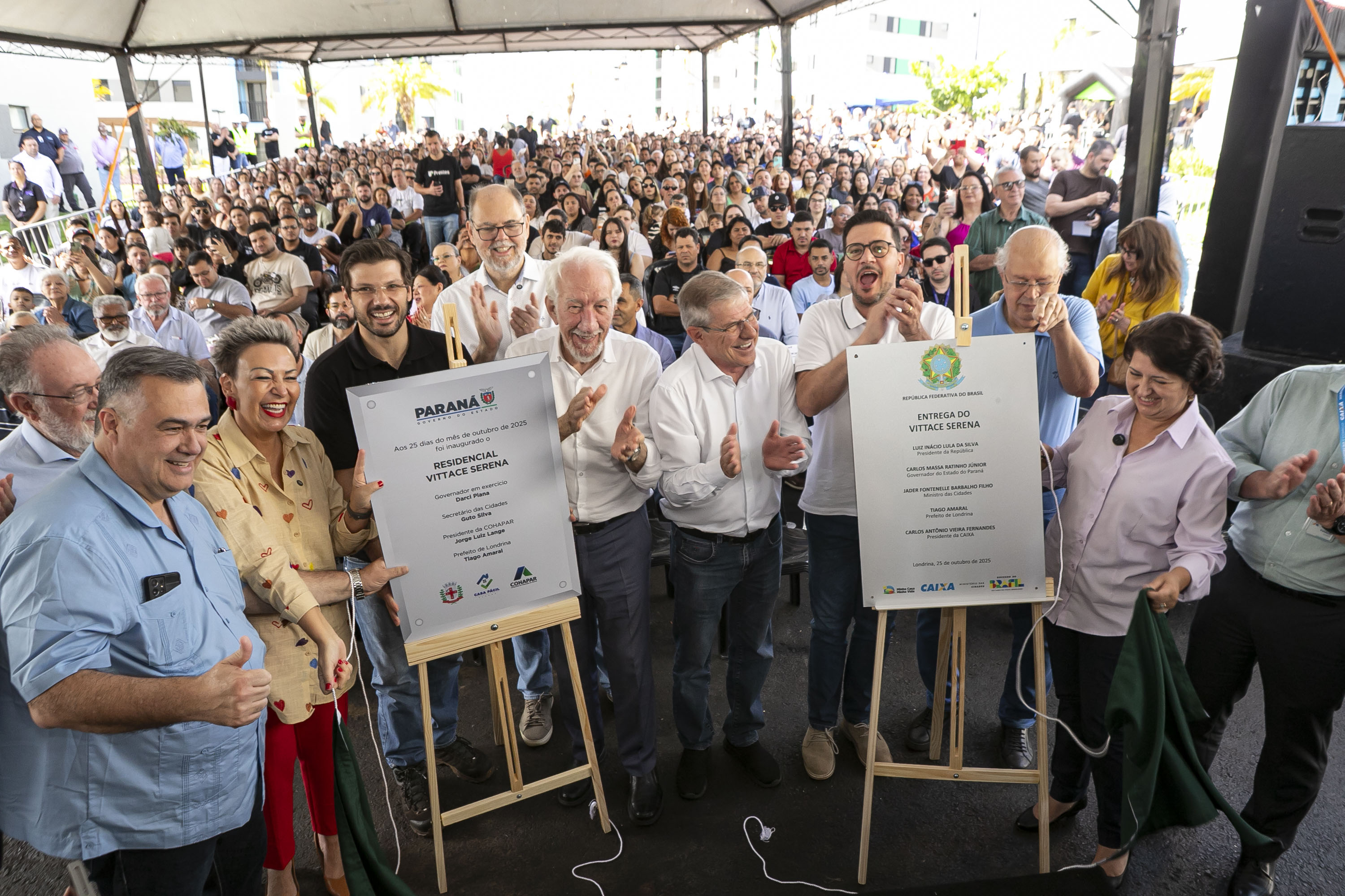 Com apoio do Estado, 512 famílias de Londrina passam a viver em casa própria