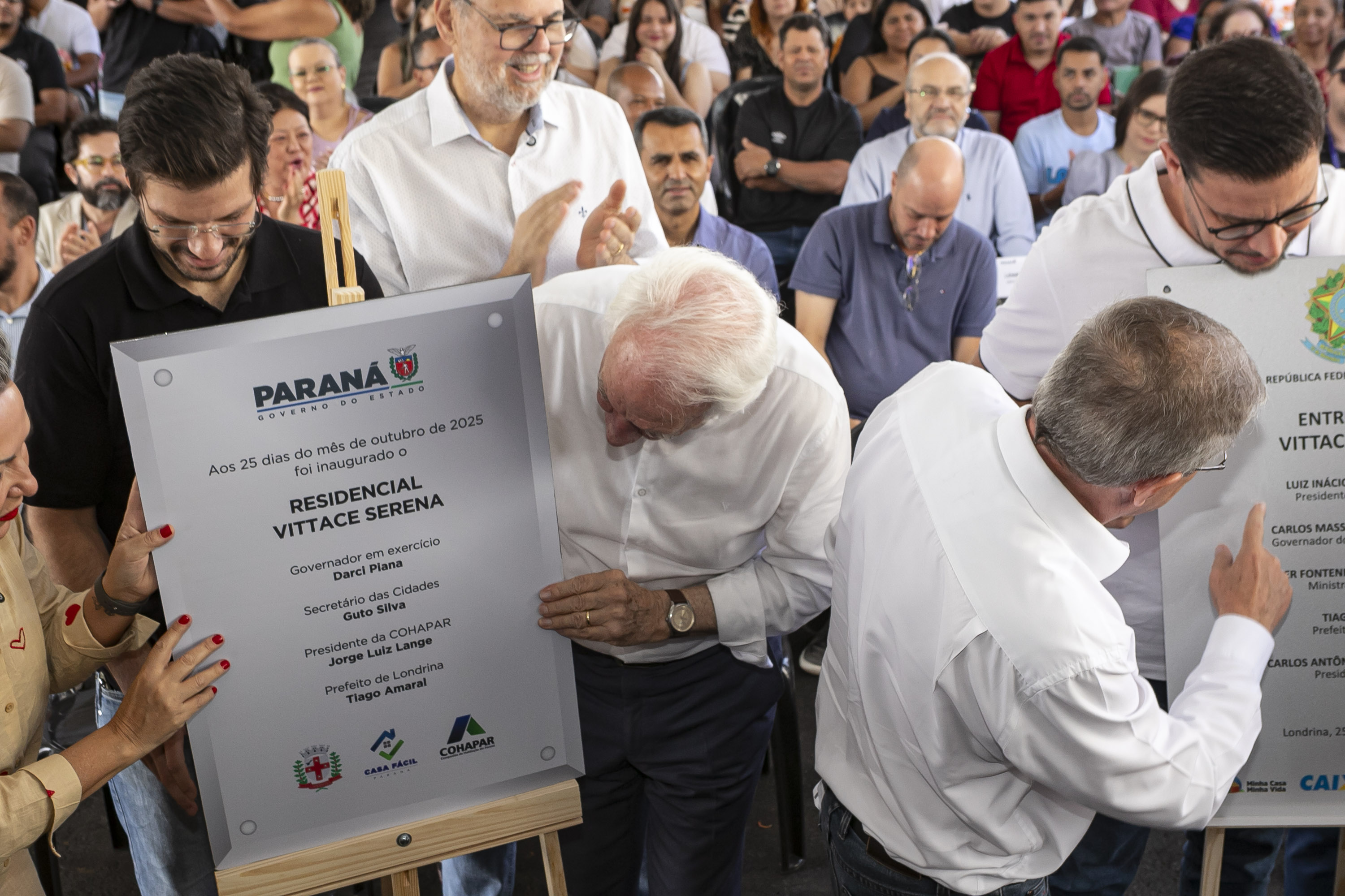 Com apoio do Estado, 512 famílias de Londrina passam a viver em casa própria