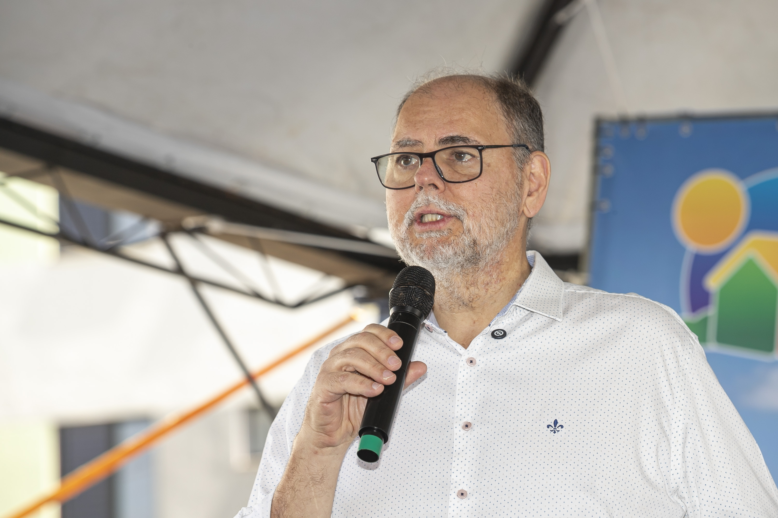 Com apoio do Estado, 512 famílias de Londrina passam a viver em casa própria