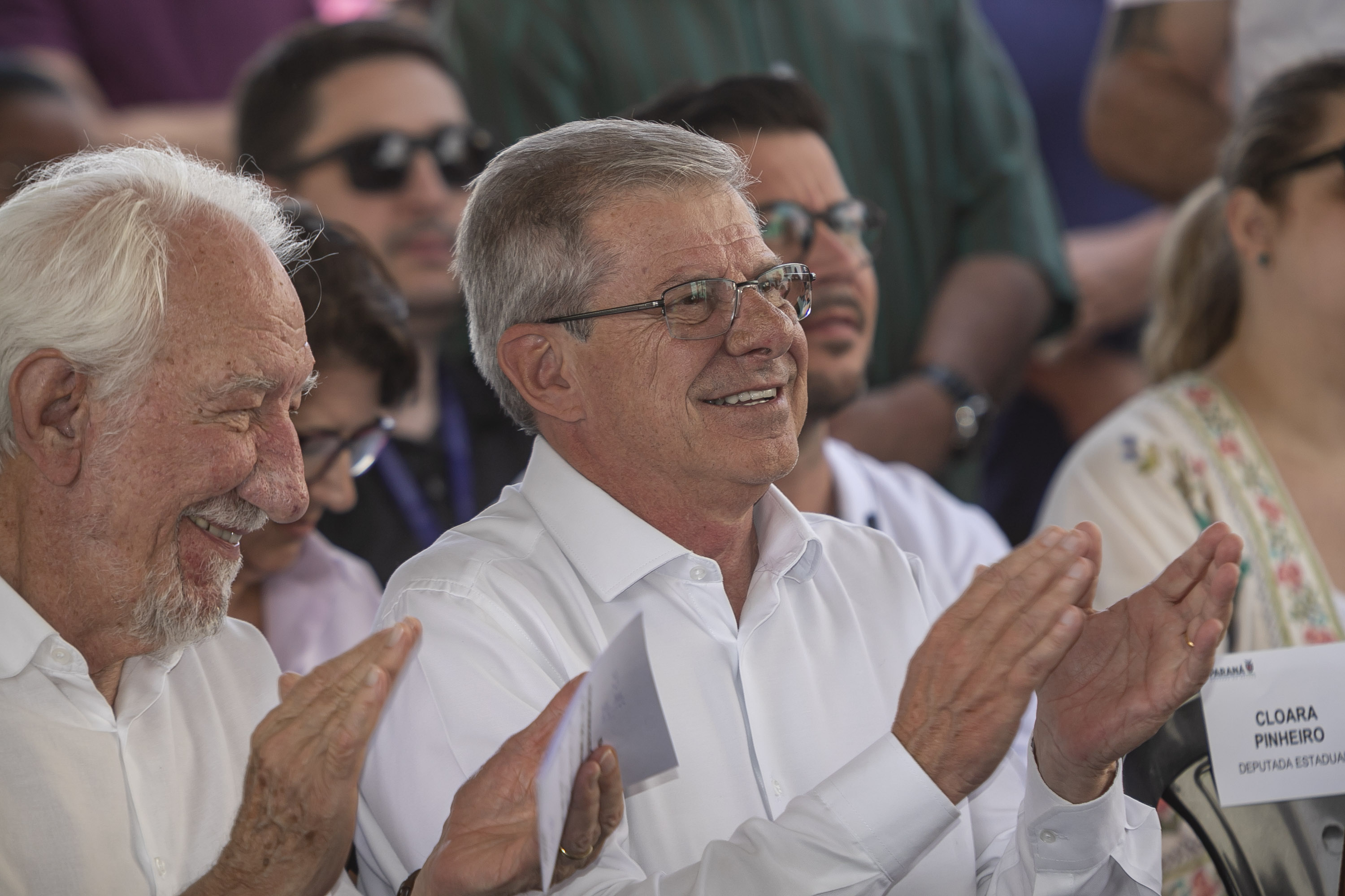 Com apoio do Estado, 512 famílias de Londrina passam a viver em casa própria