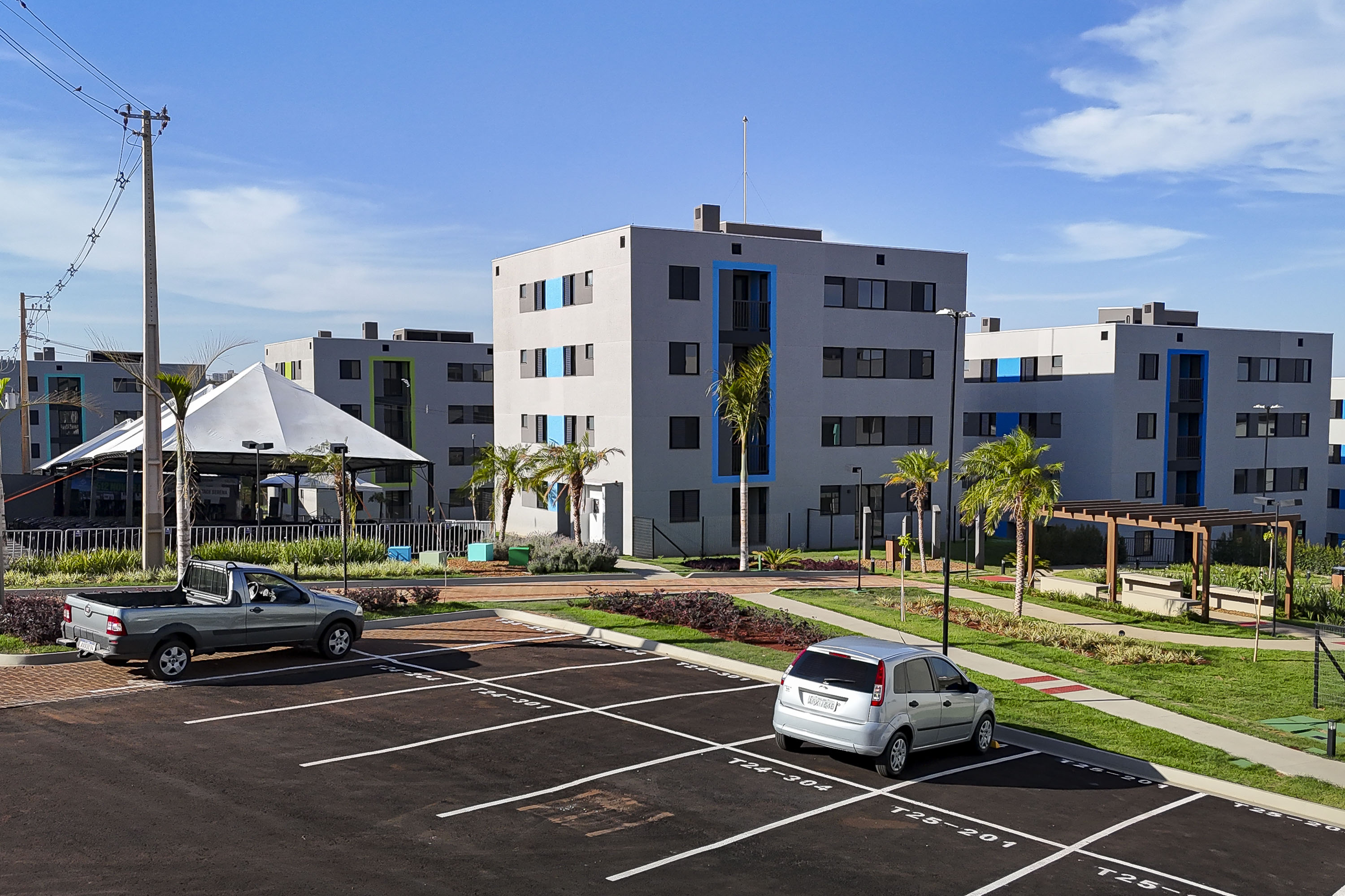 Com apoio do Estado, 512 famílias de Londrina passam a viver em casa própria