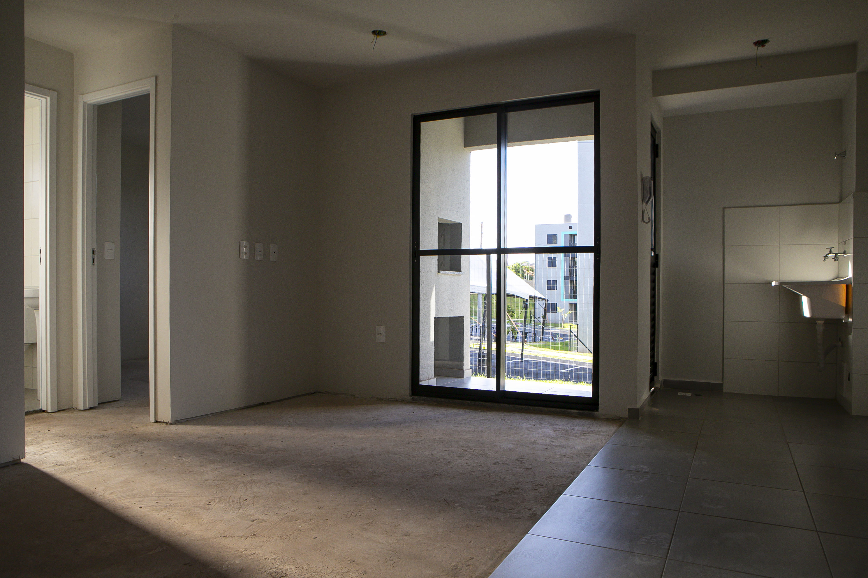 Com apoio do Estado, 512 famílias de Londrina passam a viver em casa própria