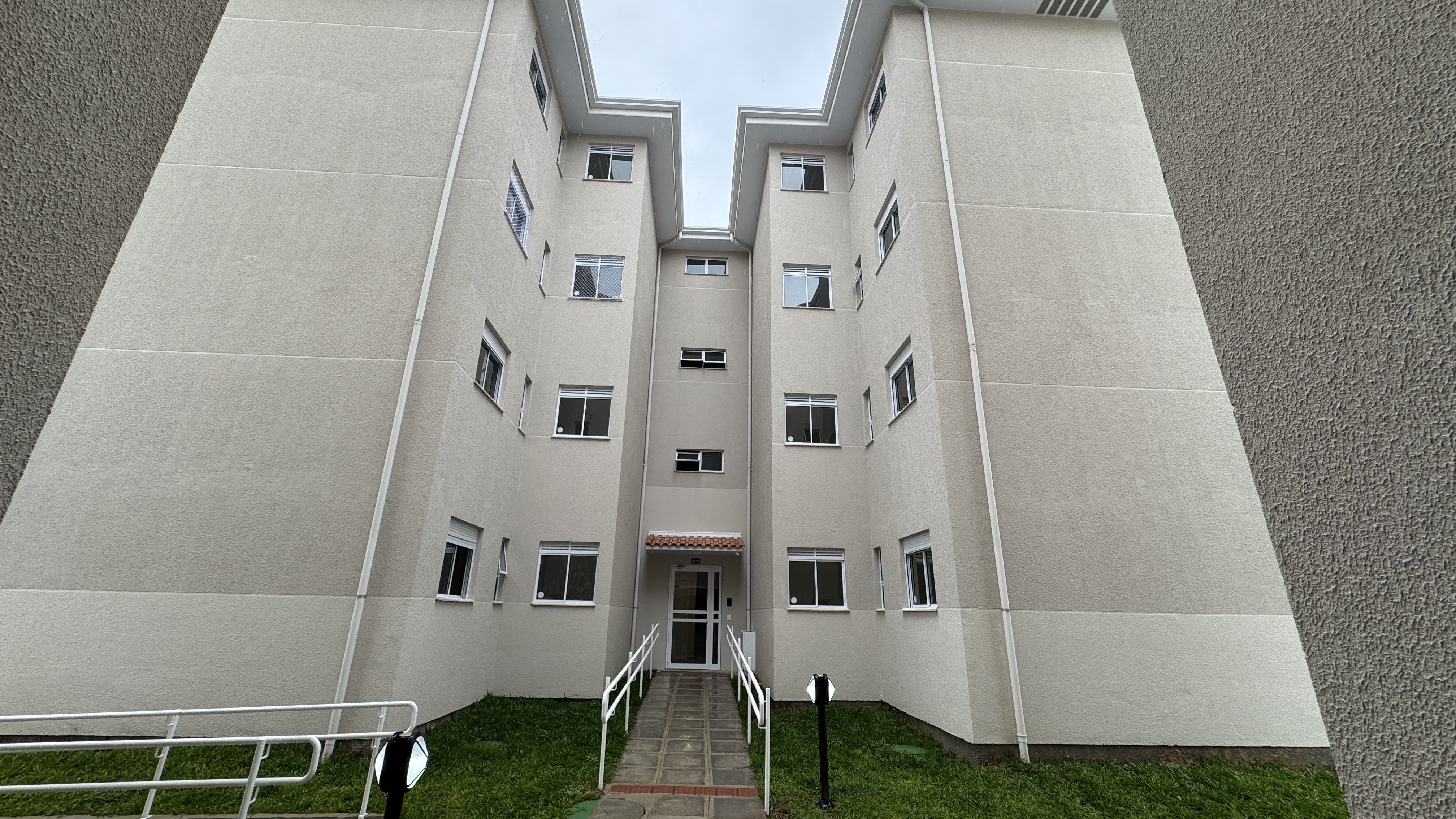 Novo condomínio com 112 apartamentos é entregue com o apoio do Casa Fácil em Curitiba