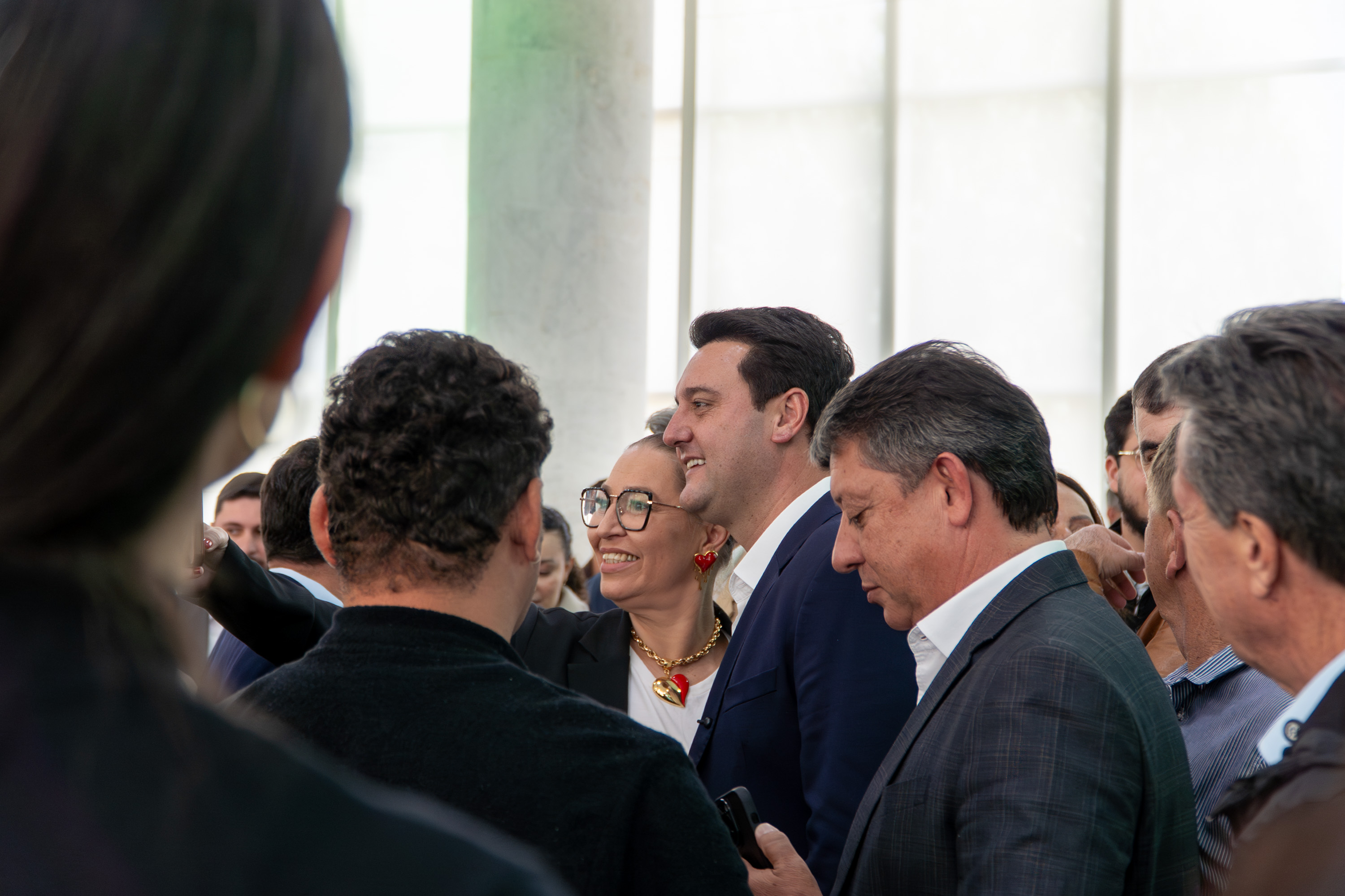 Governador anuncia R$ 533 milhões para construção de casas em 324 municípios