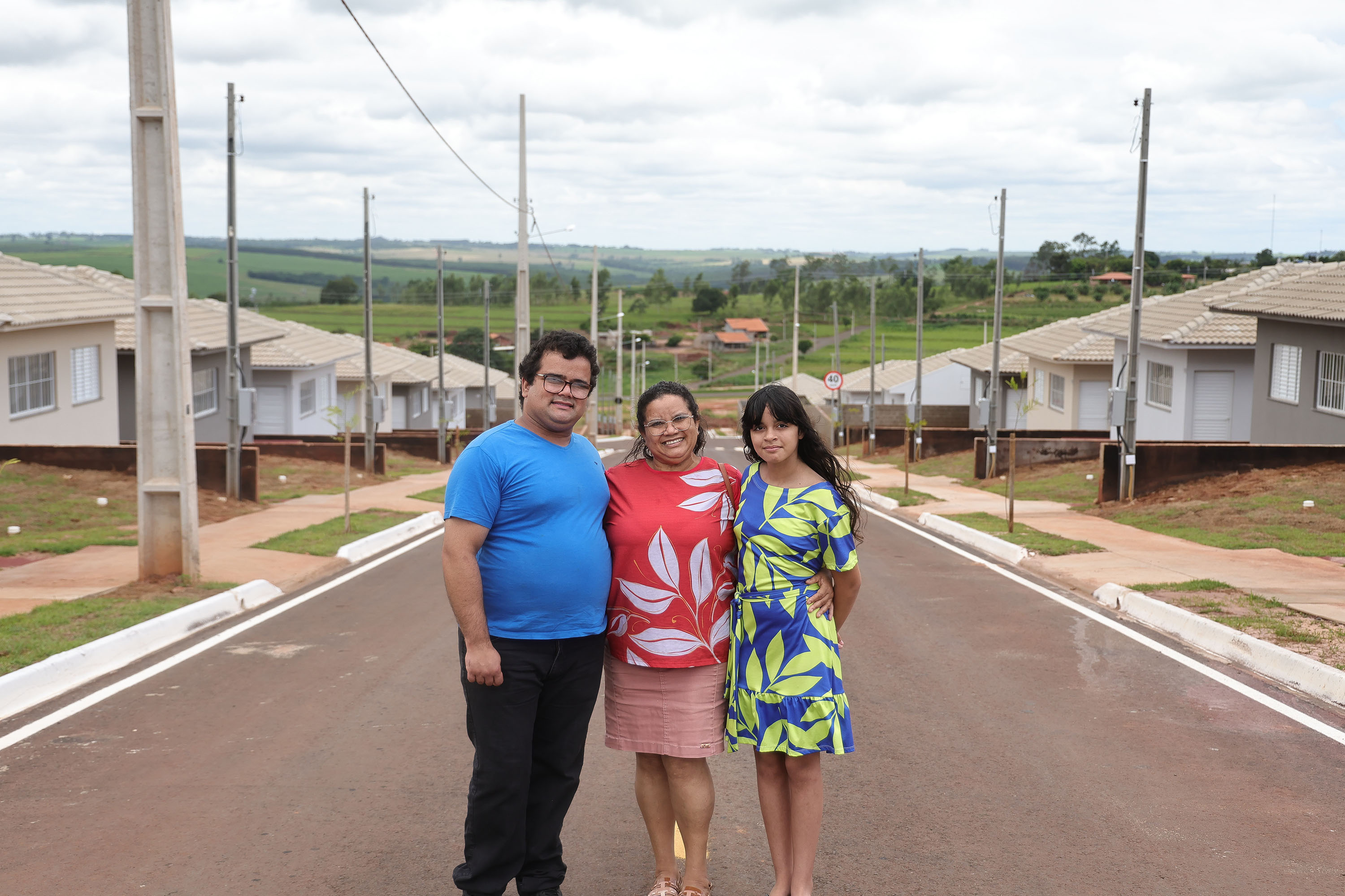 Com subsídio do Estado, Ratinho Junior entrega casas a 103 famílias de Rondon