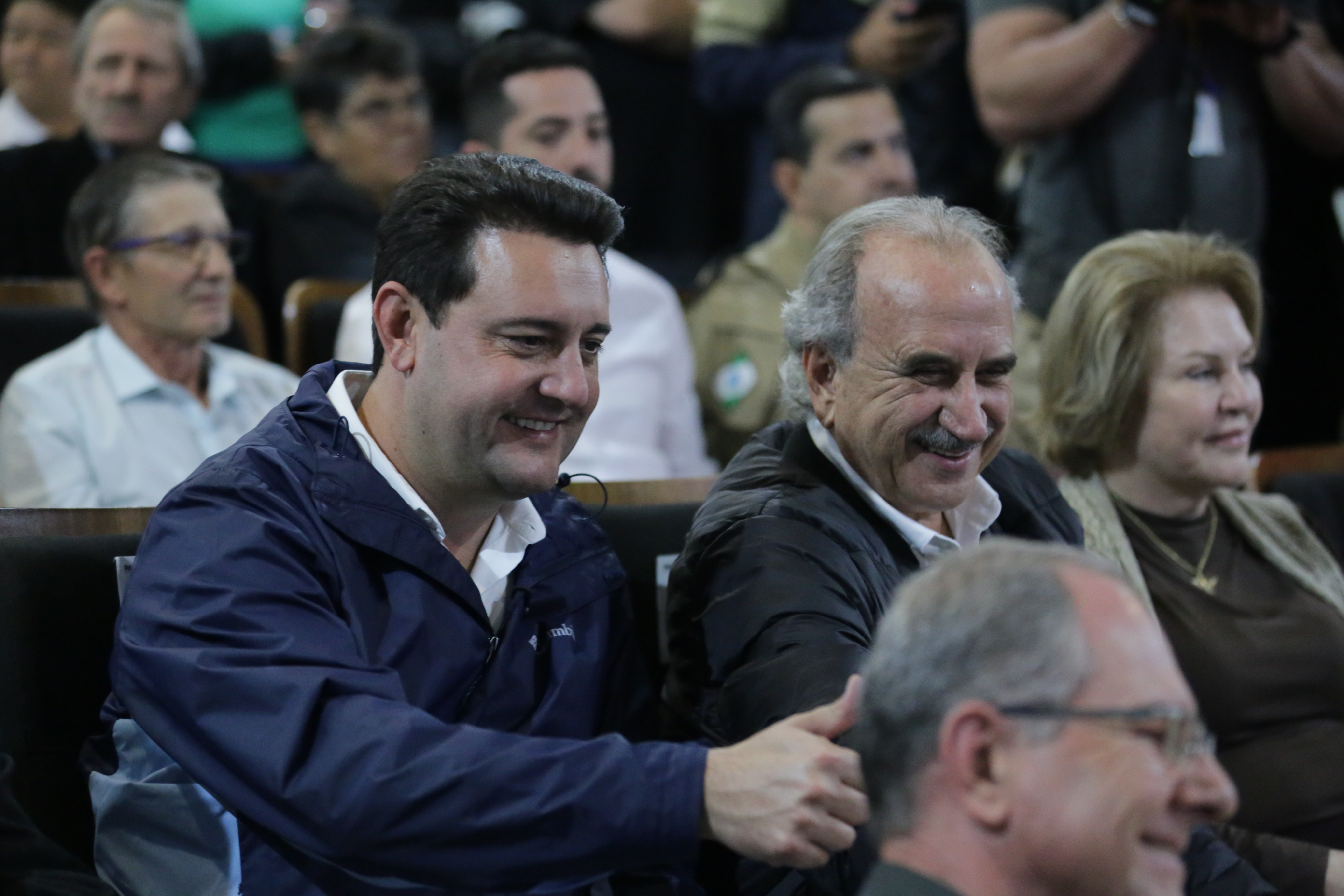 Governador autoriza 964 moradias e R$ 242 milhões em investimentos para Cascavel