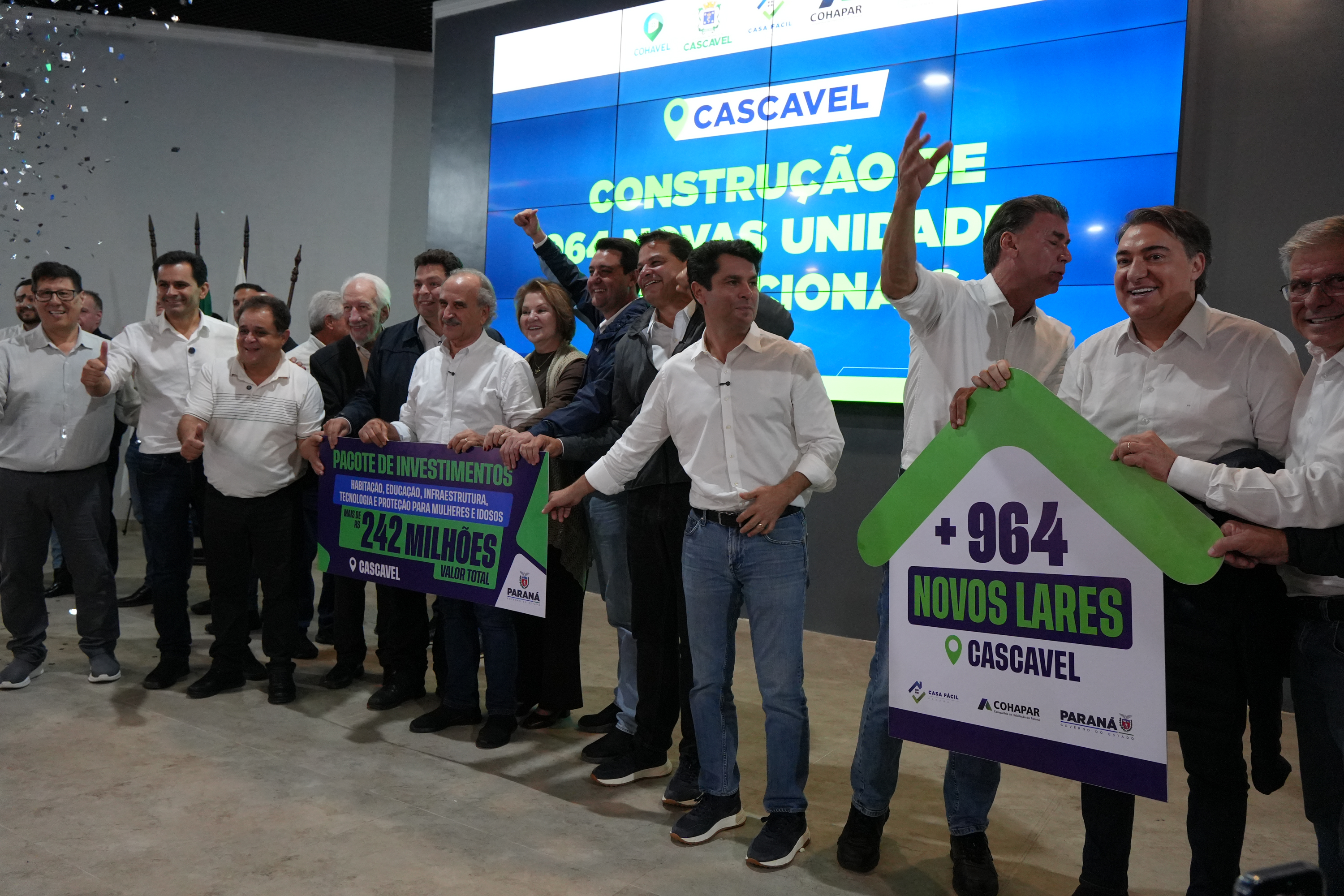 Governador autoriza 964 moradias e R$ 242 milhões em investimentos para Cascavel