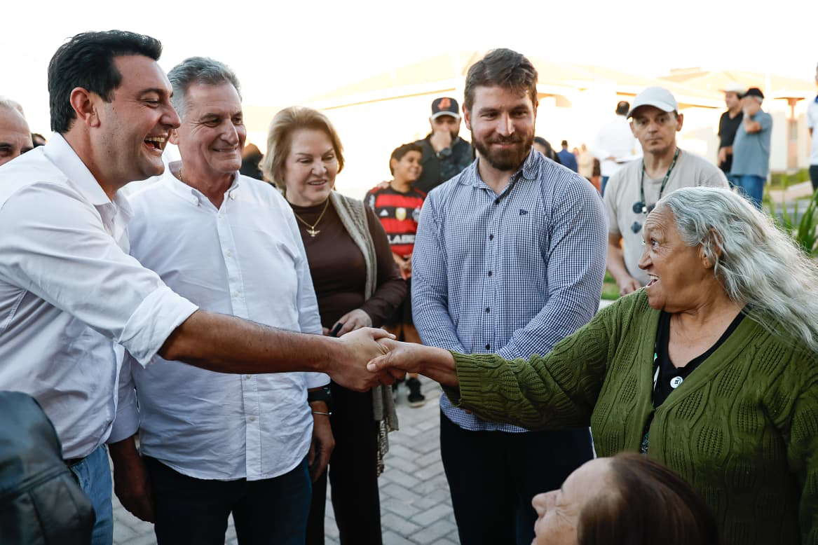 Governador destaca atendimento à terceira idade em visita ao Condomínio do Idoso de Cascavel