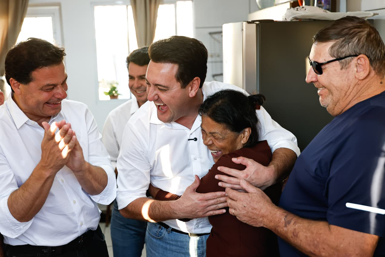 Governador destaca atendimento à terceira idade em visita ao Condomínio do Idoso de Cascavel