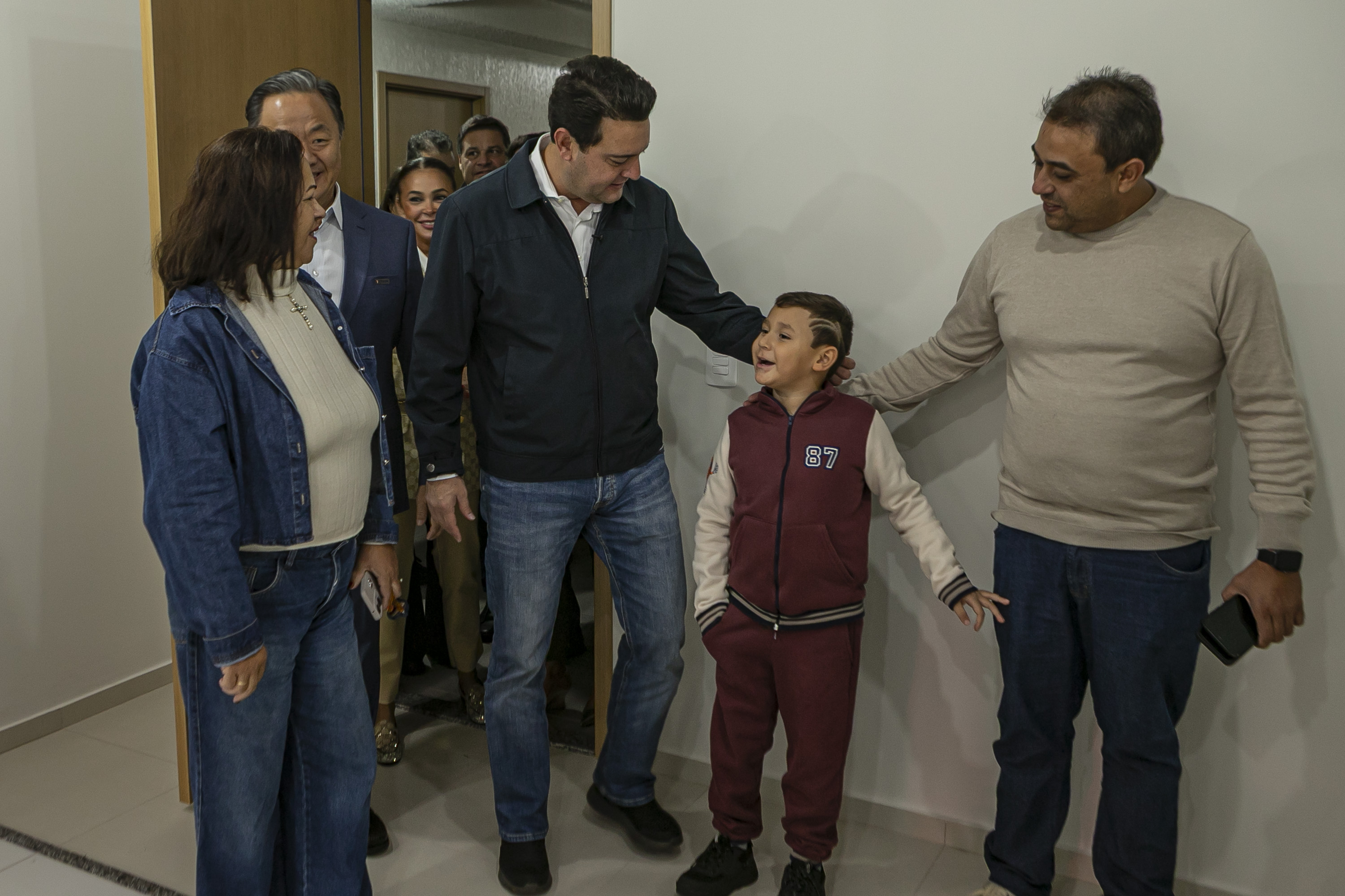 Ratinho Junior inaugura residencial com 320 unidades em Londrina, no Norte do Estado