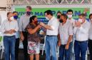 Governador entrega primeiro condomínio exclusivo para idosos